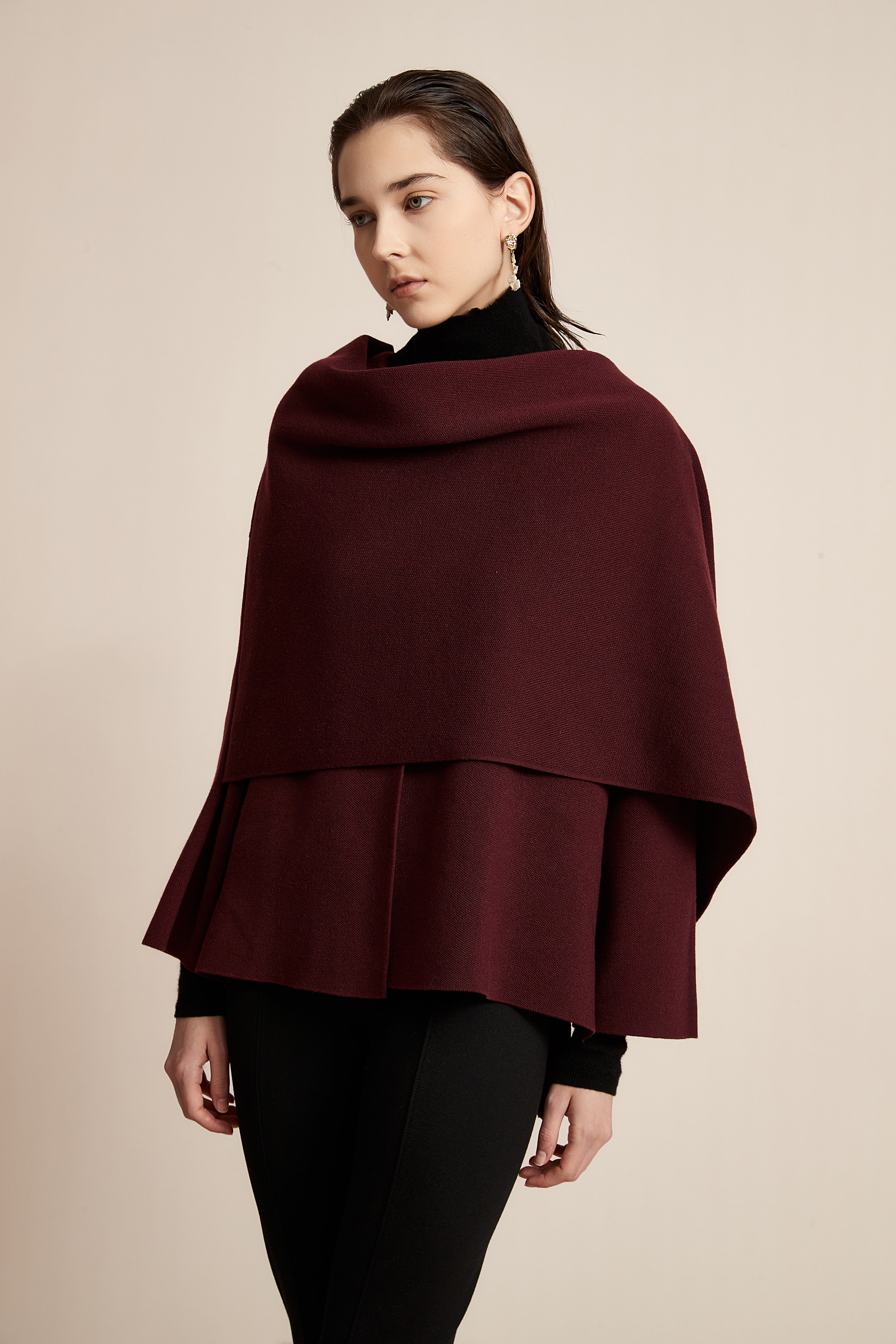 Long Sleeve Wool Poncho With Thread Embroidery