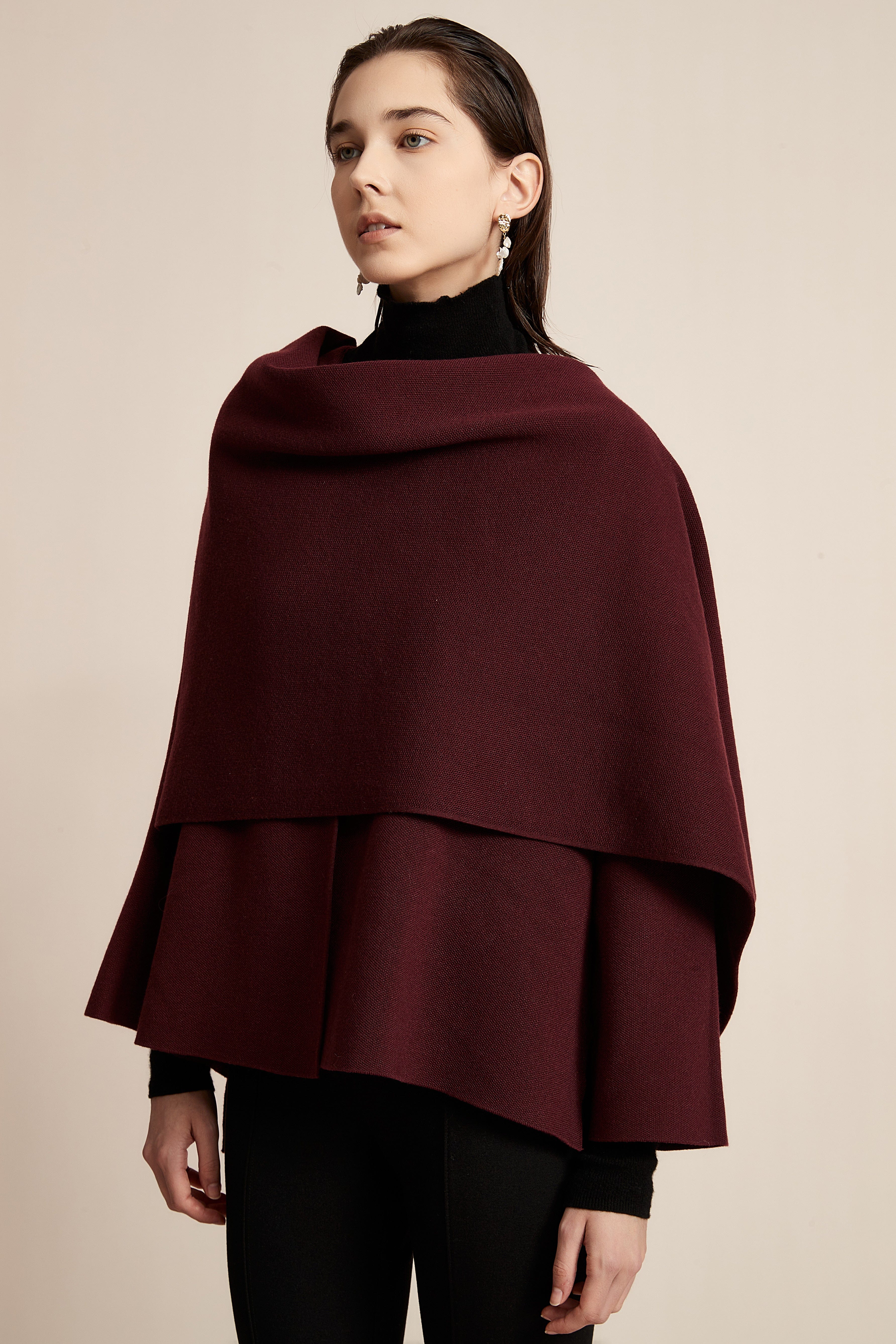 Long Sleeve Wool Poncho With Thread Embroidery