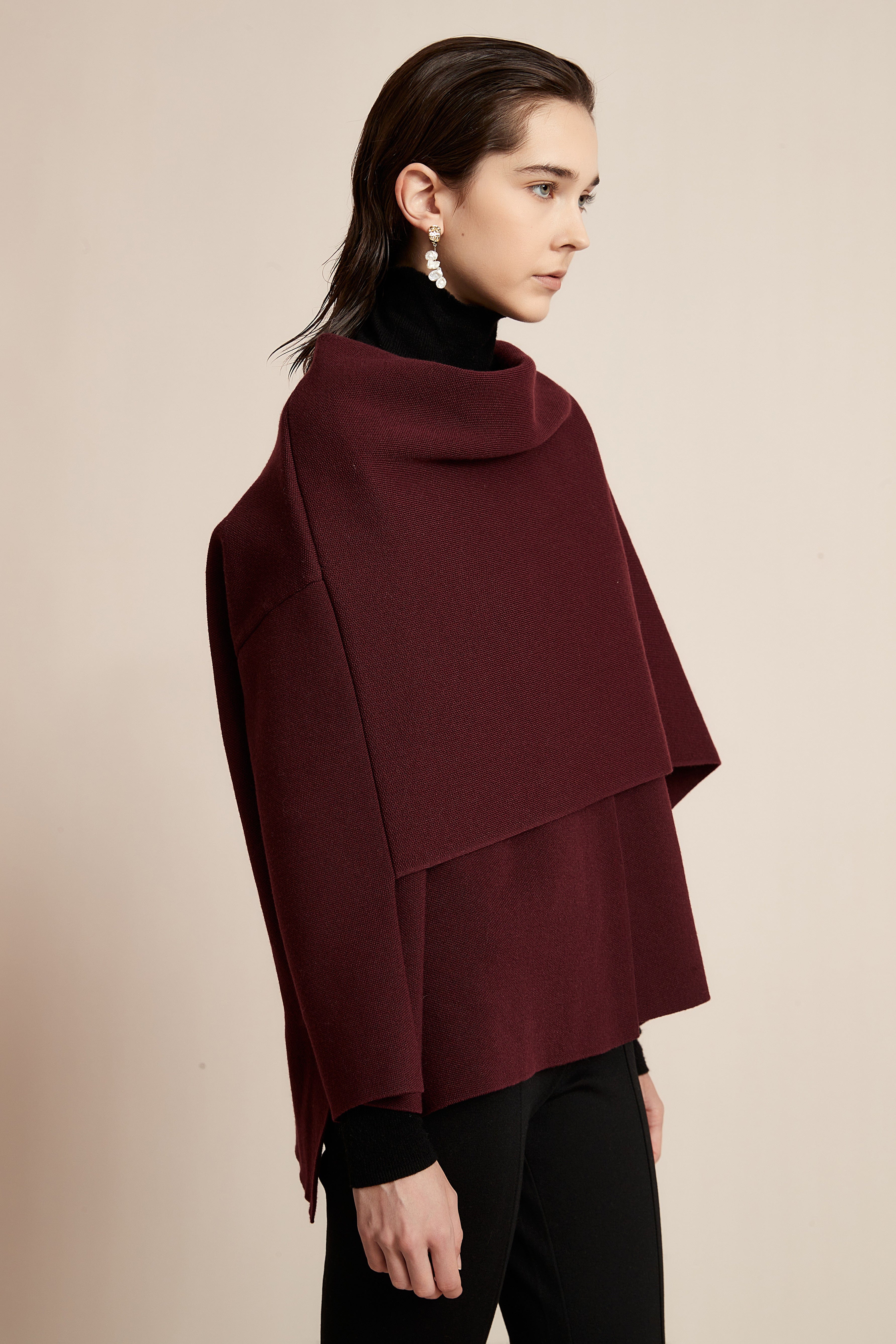 Long Sleeve Wool Poncho With Thread Embroidery