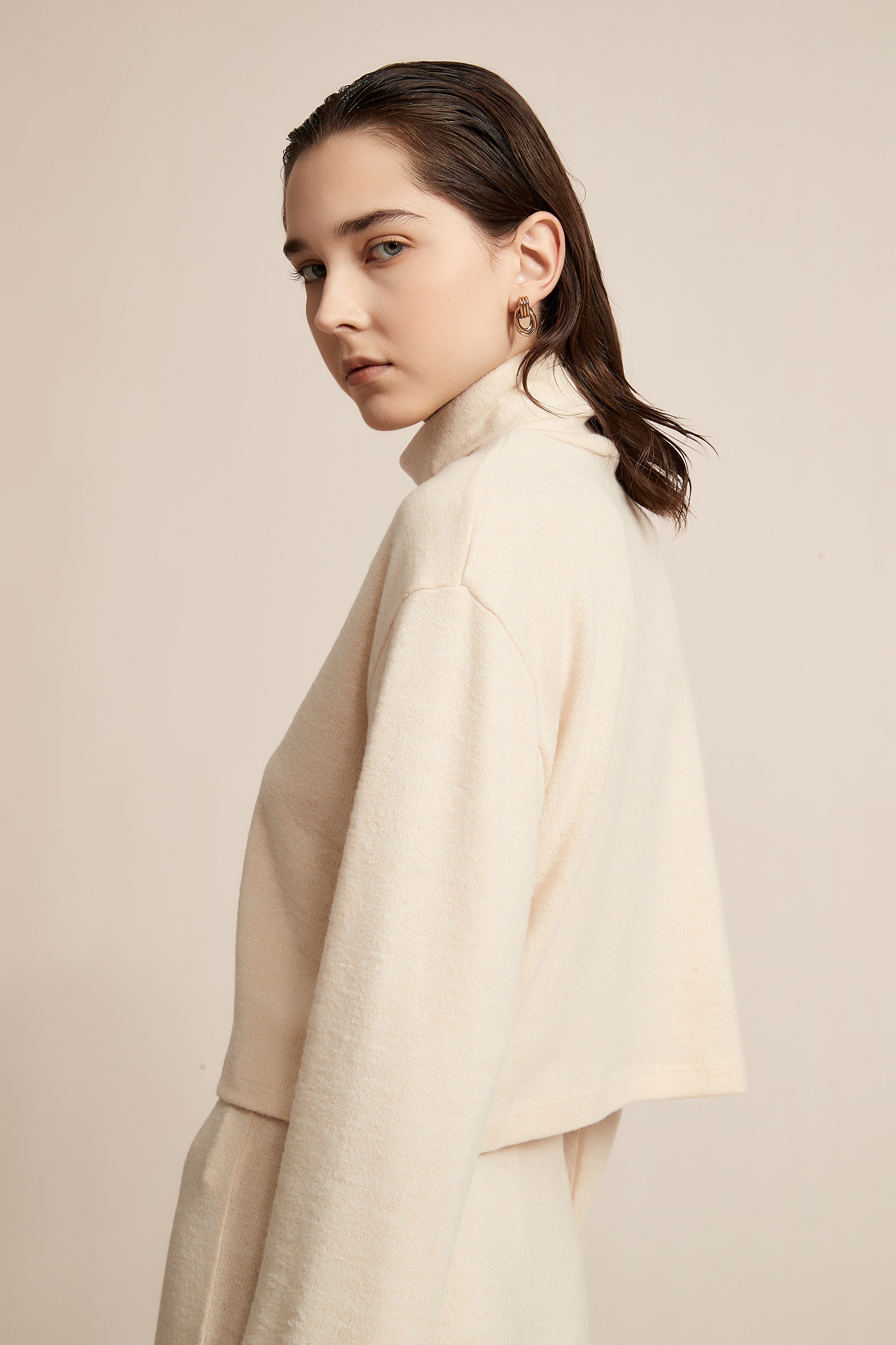 Plain Long Winter Blouse With Long Sleeves
