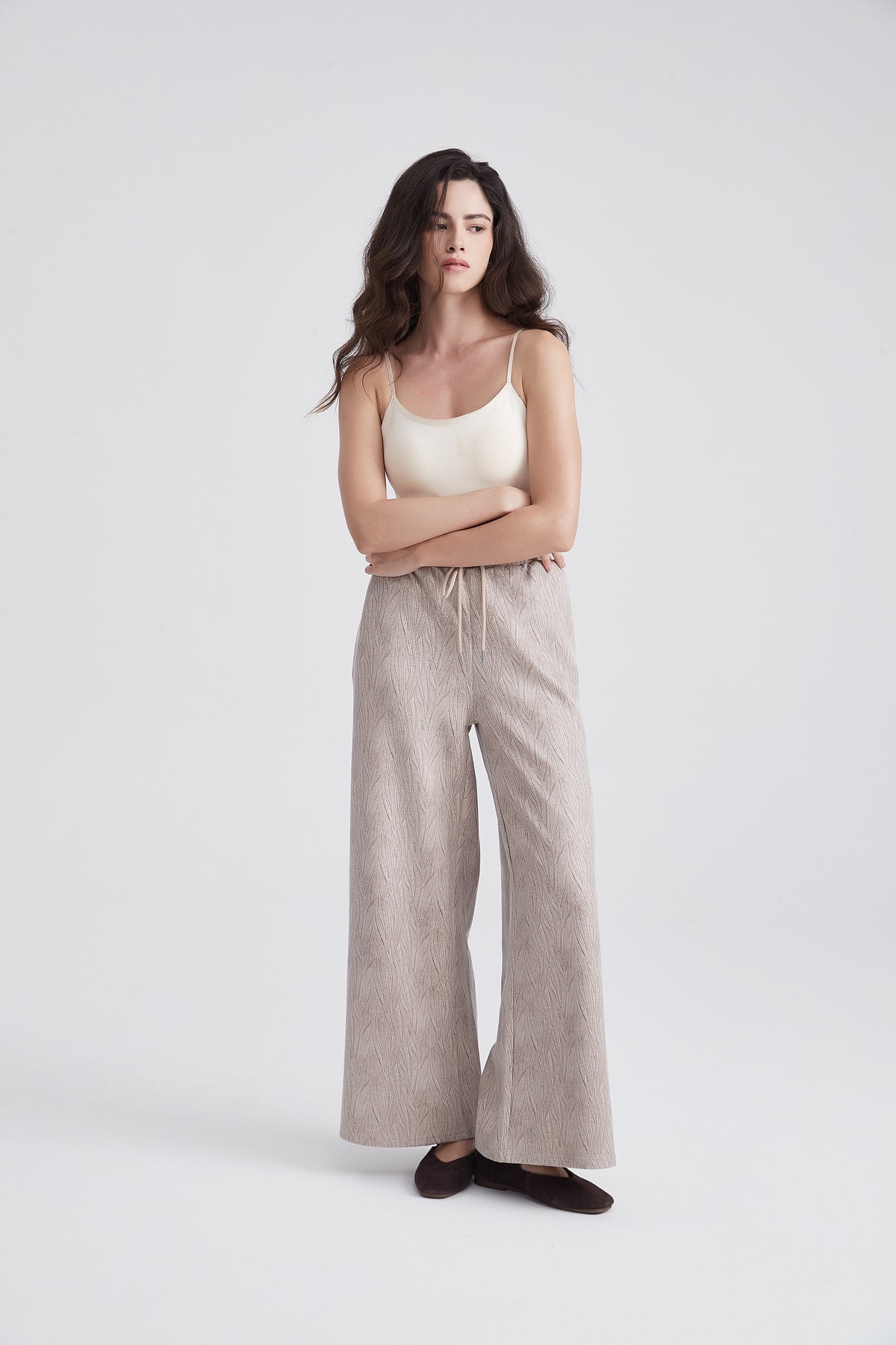 Wide-Leg Trousers with Elastic Waist and Embossed Leaf Pattern