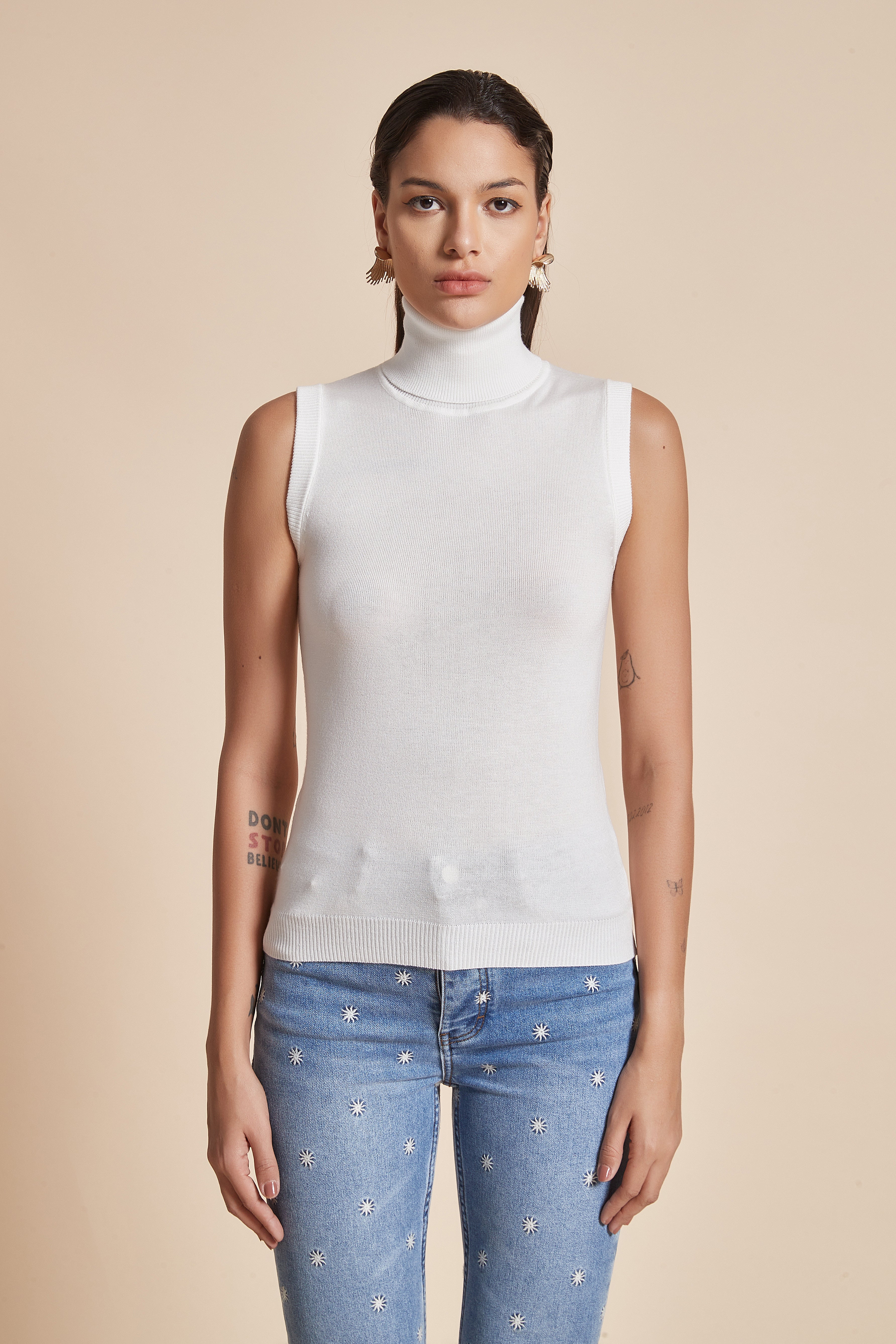 Plain Ribbed High-Neck Blouse With Half Sleeves