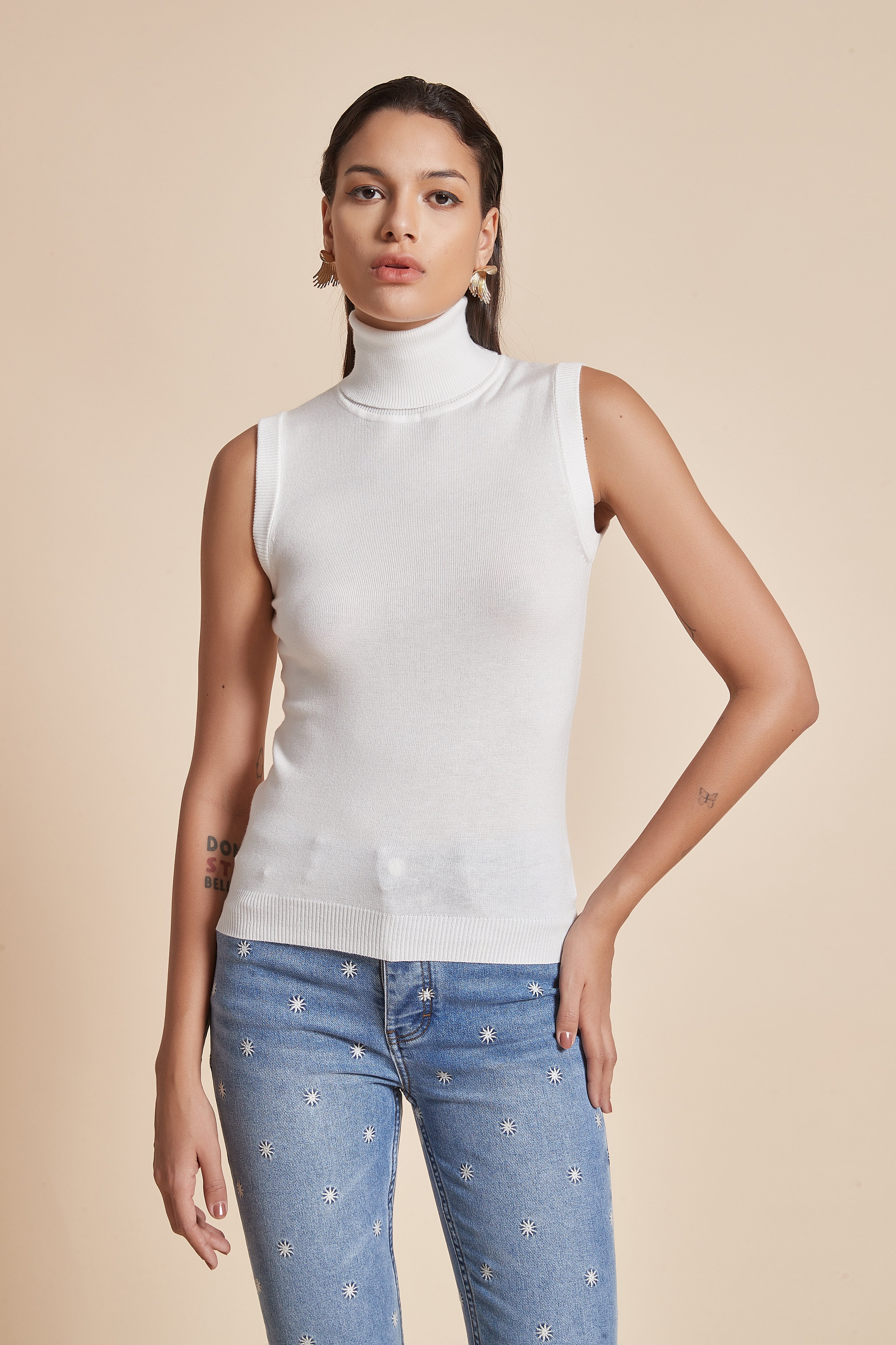 Plain Ribbed High-Neck Blouse With Half Sleeves