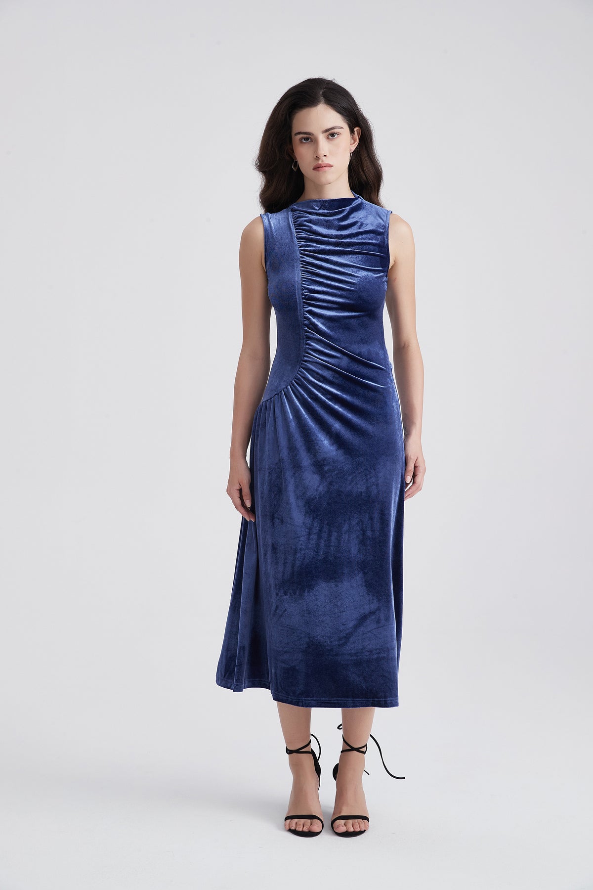 Sleeveless Velvet Midi Dress with High Neck