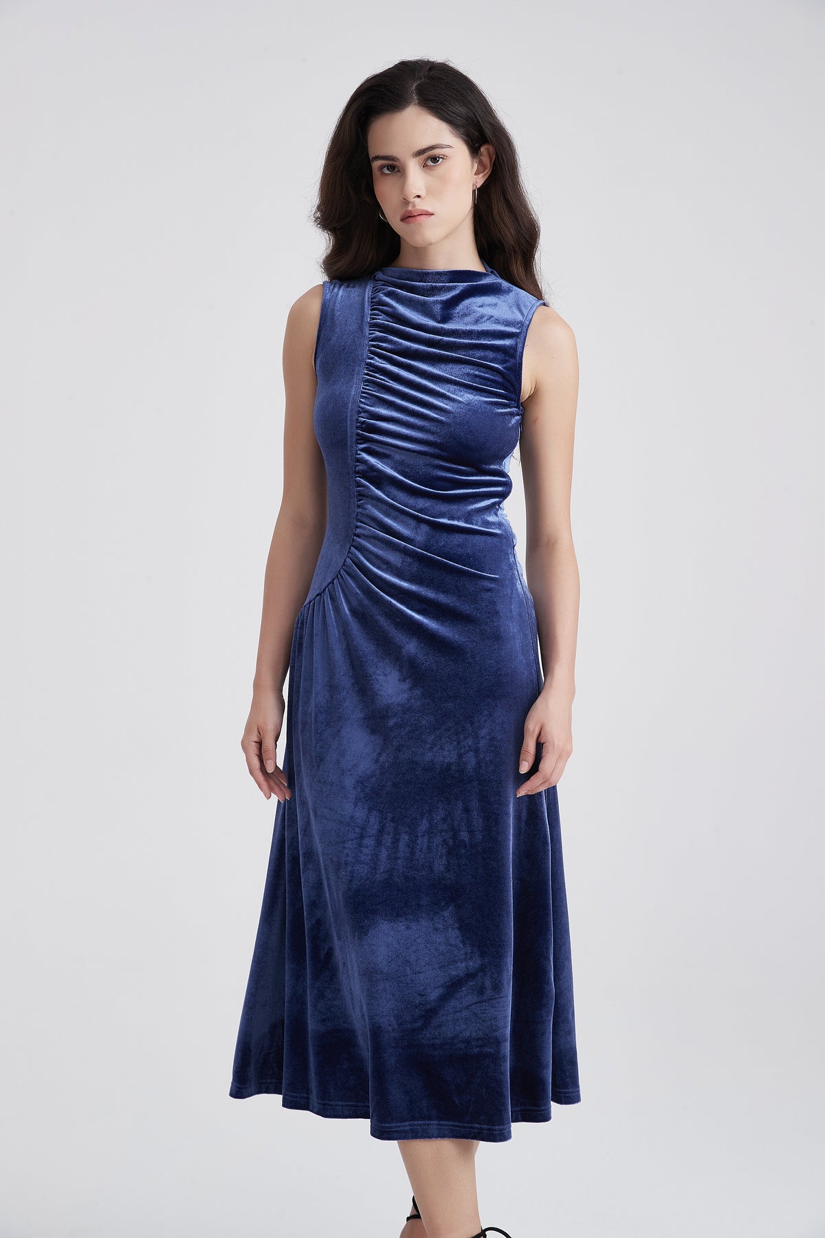 Sleeveless Velvet Midi Dress with High Neck