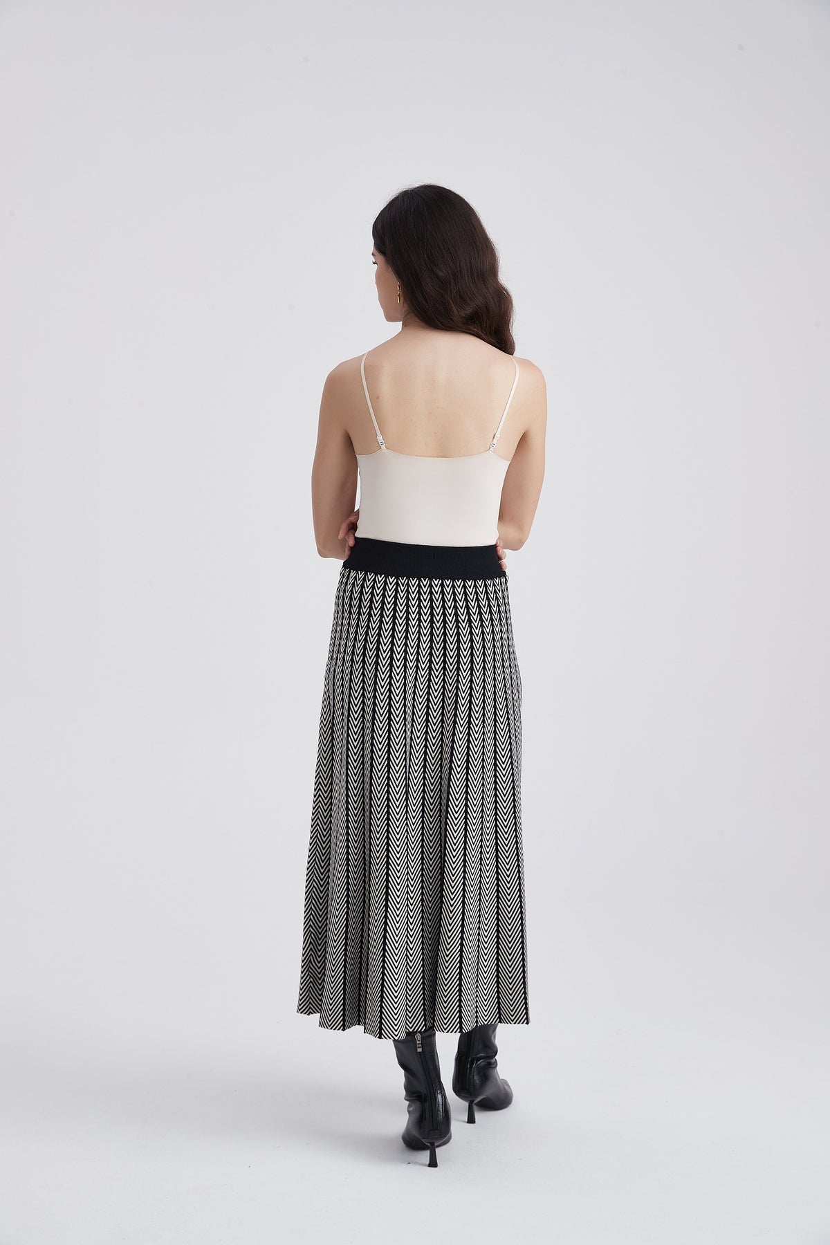 Midi Skirt with Chevron Pattern and Wide Waistband