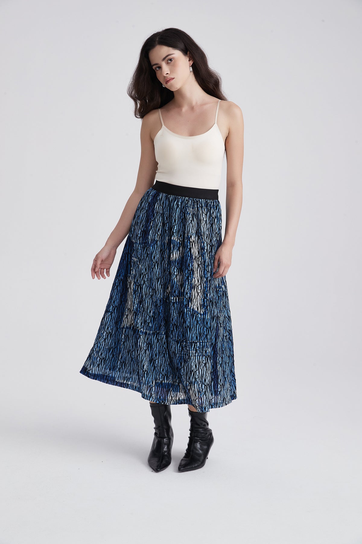 Midi Skirt with Abstract Print and Elastic Waist
