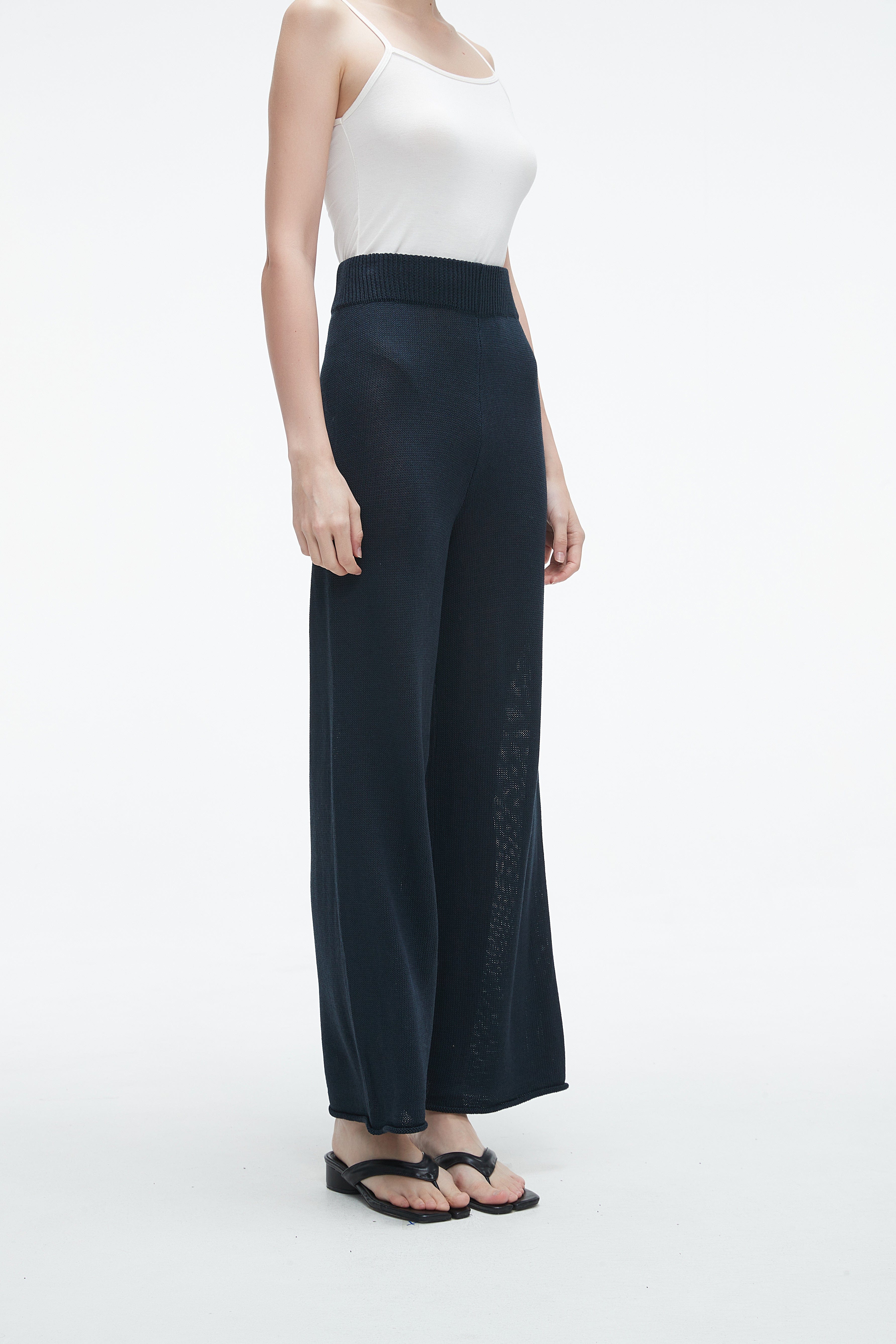 Stay Warm and Stylish with Our Plain Winter Long Pants