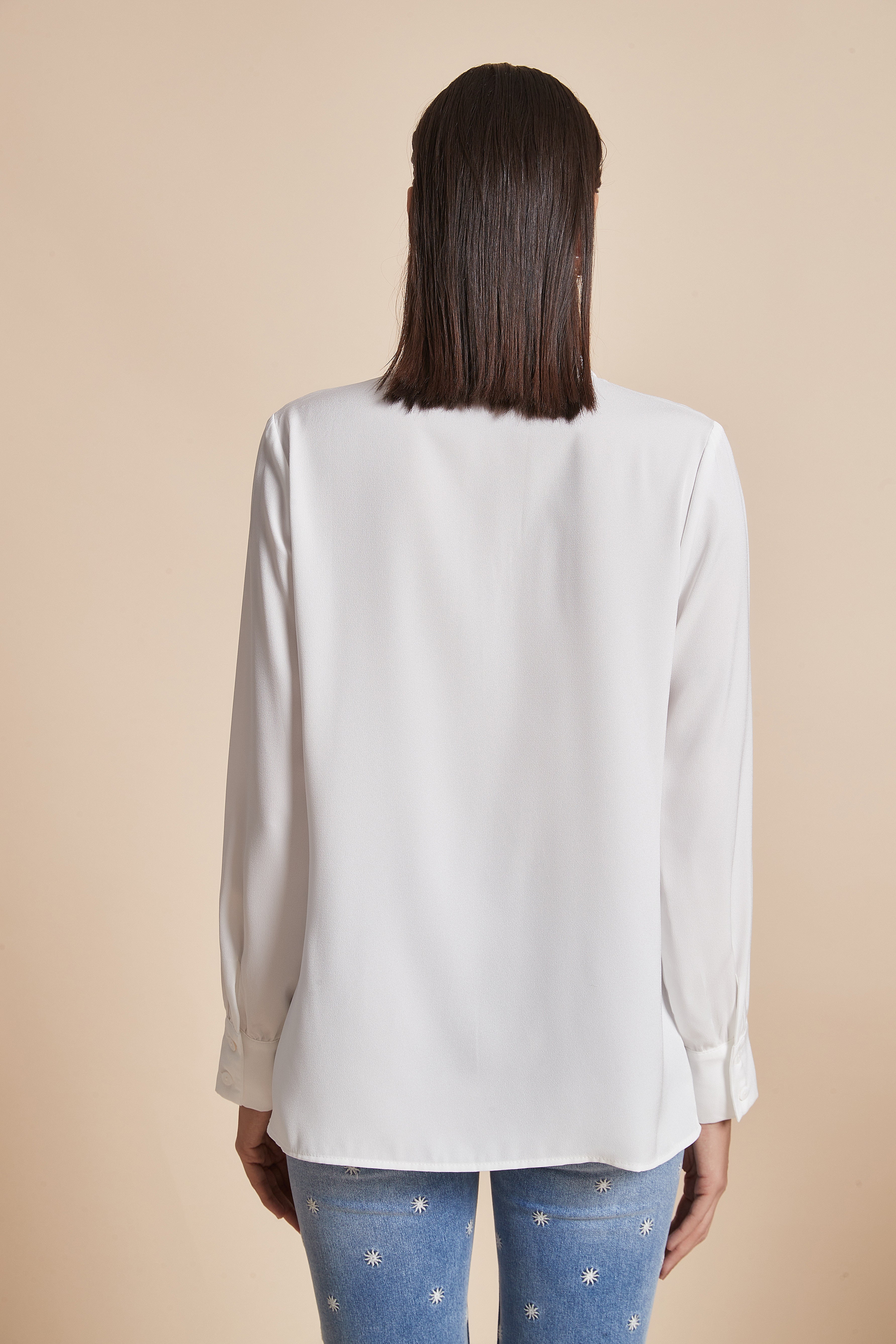 Yola Long-Sleeve Women's Blouse with Front Buttons, Shirt Collar, and Embroidered Design