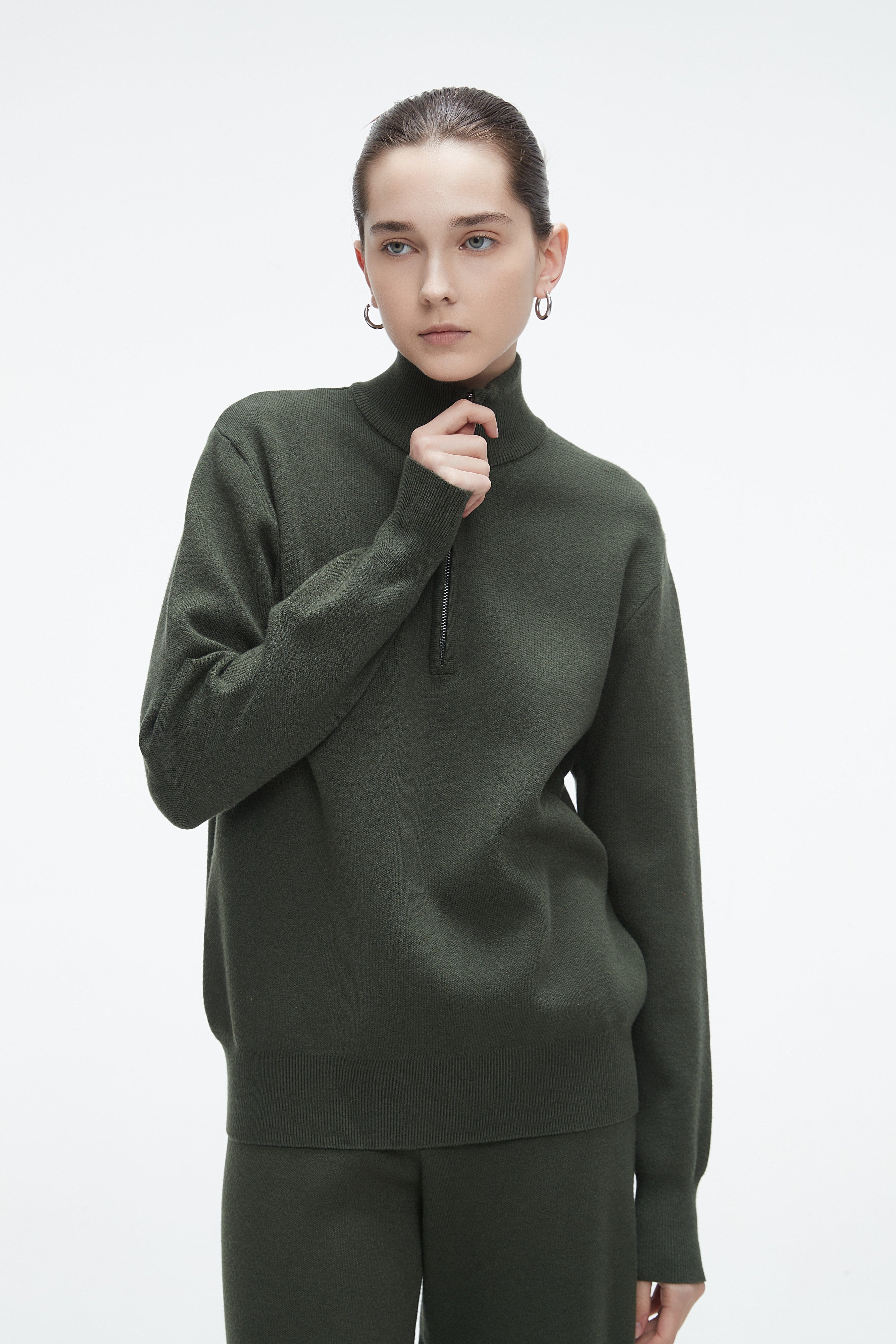 Plain Winter Blouse With Long Collar And Front Zipper And Long Sleeves