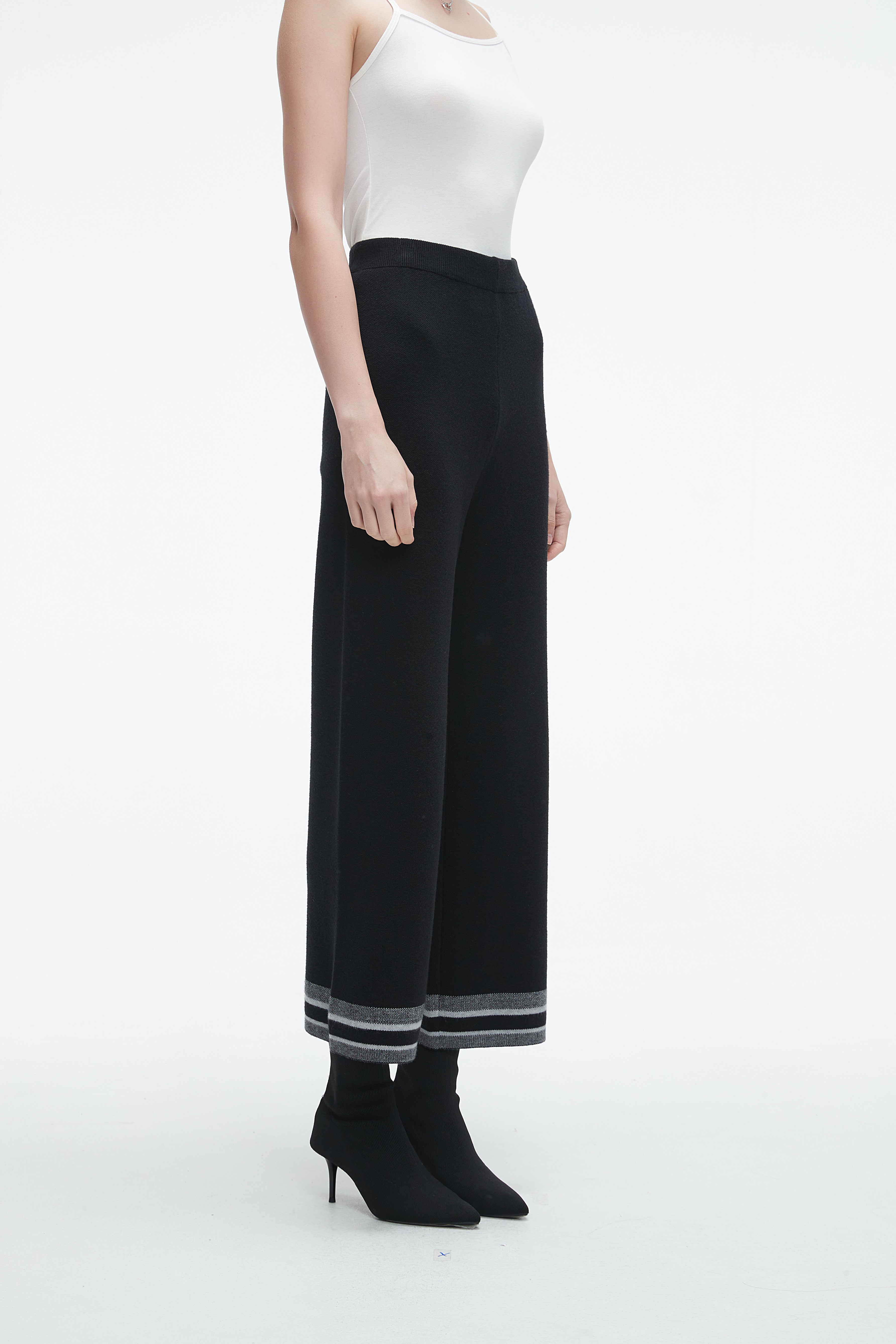 Yola Long Pants with Wide Legs