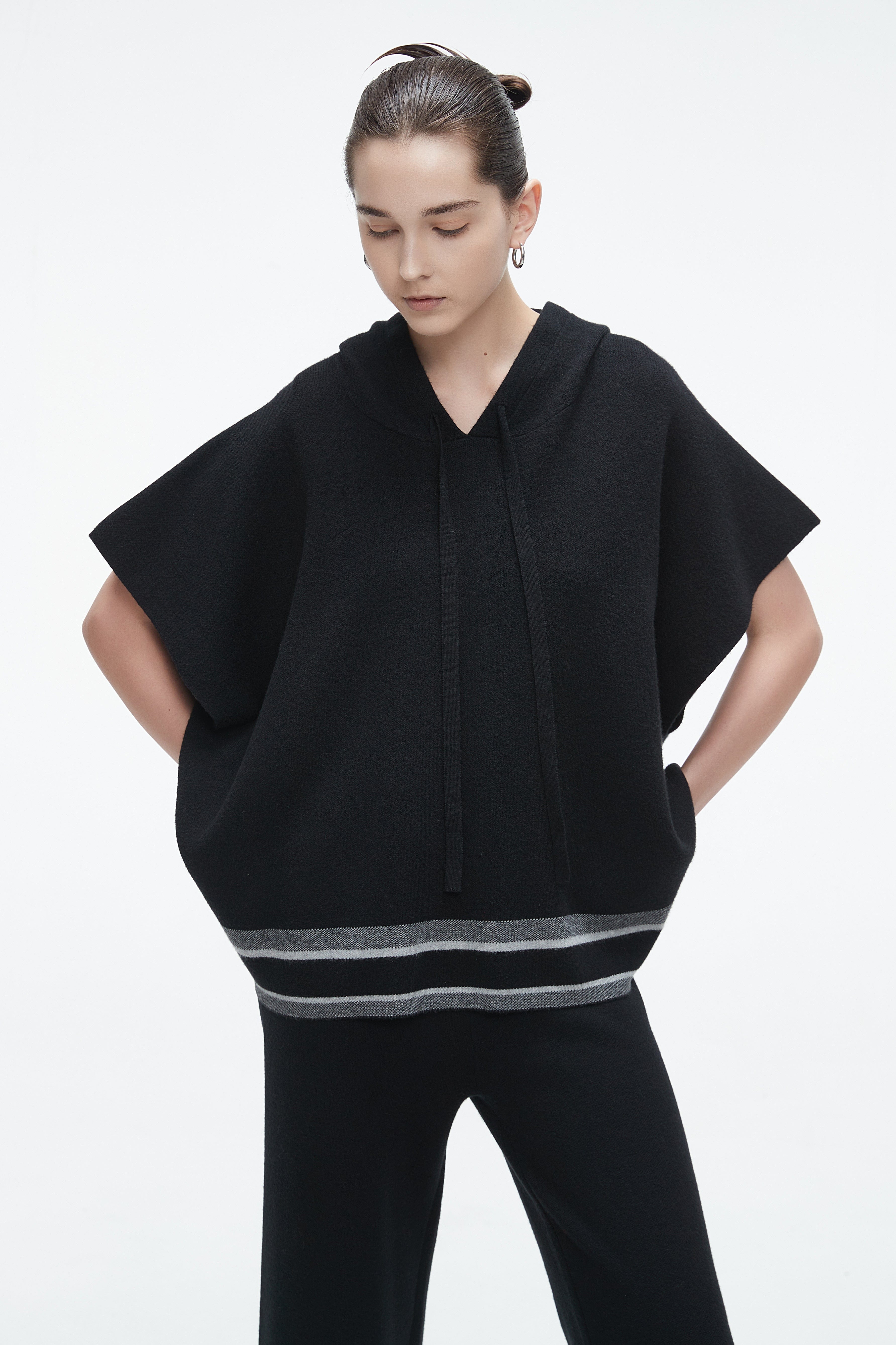 Short-Sleeve Wool Blouse With A Loose Fit And Neck Tie