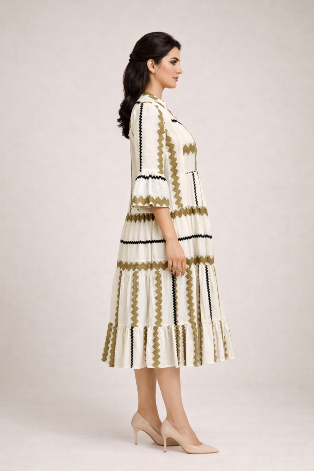 Patterned Midi Dress With 3/4 Sleeves
