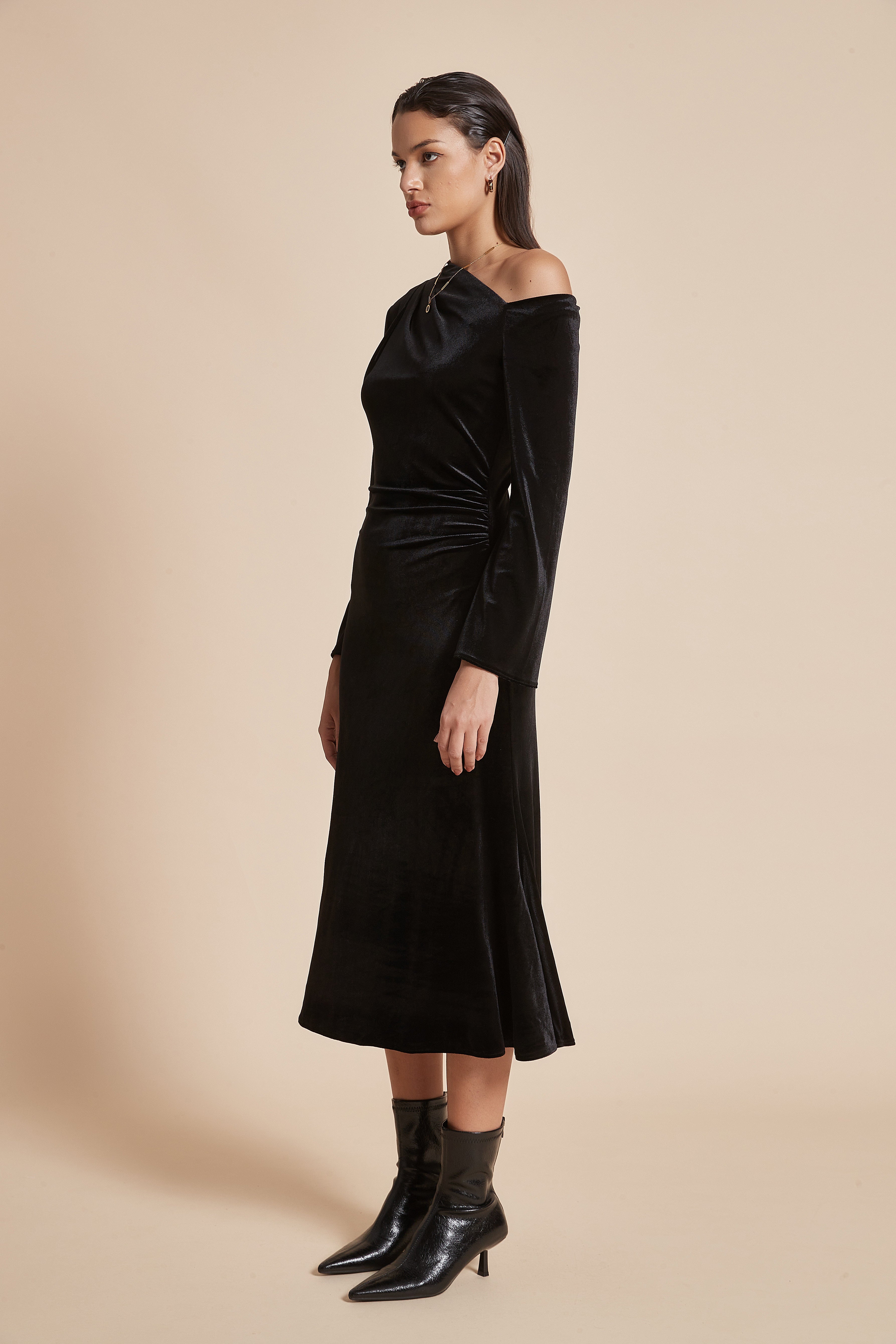 Plain Off-Shoulder Midi Women'S Dress With Long Sleeves