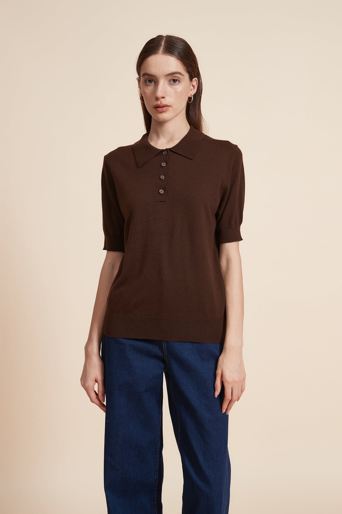 صورة بلوزة نصف كم سادة بياقة بولو من يولا