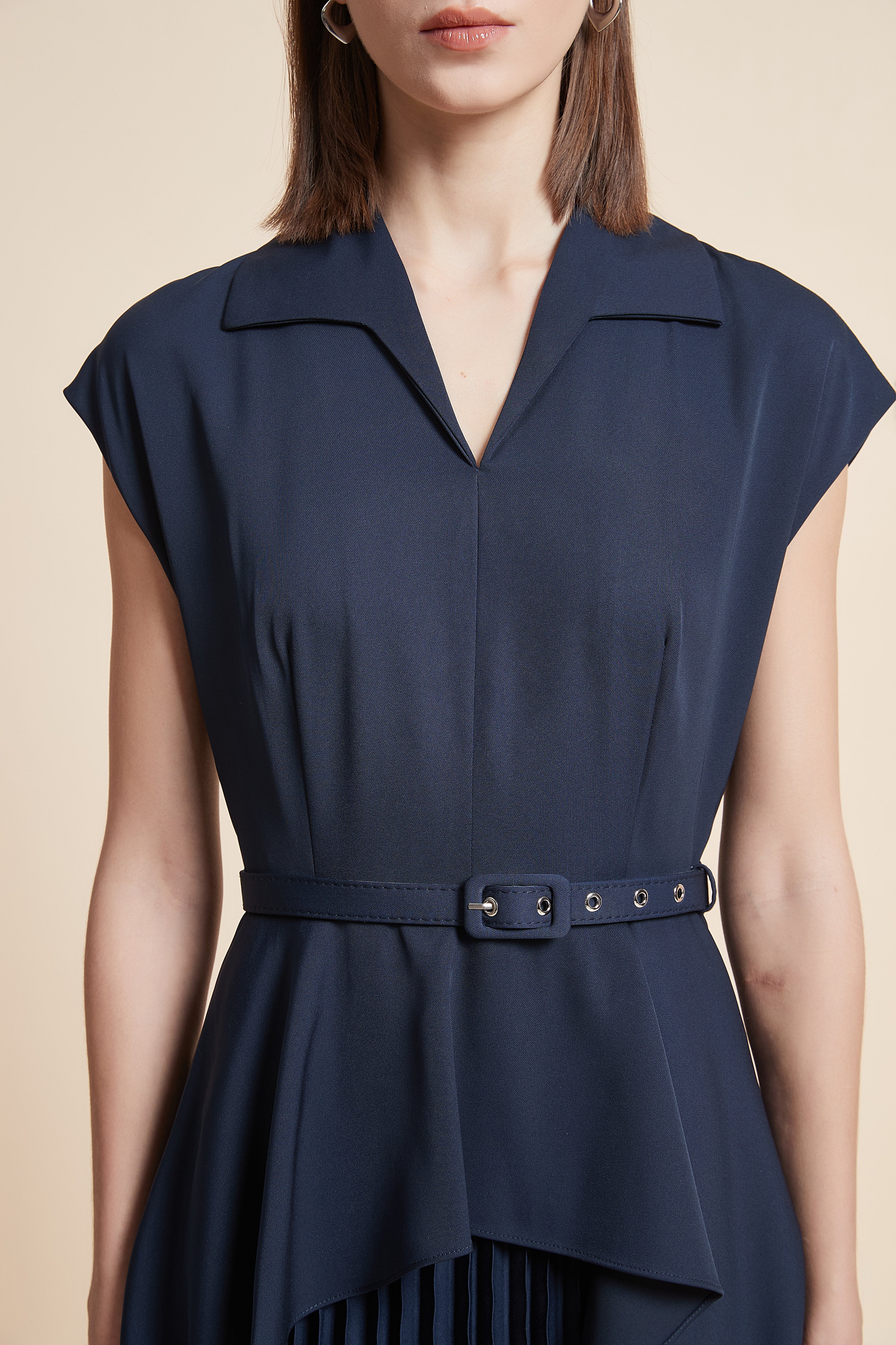 Sleeveless Pleated Midi Dress