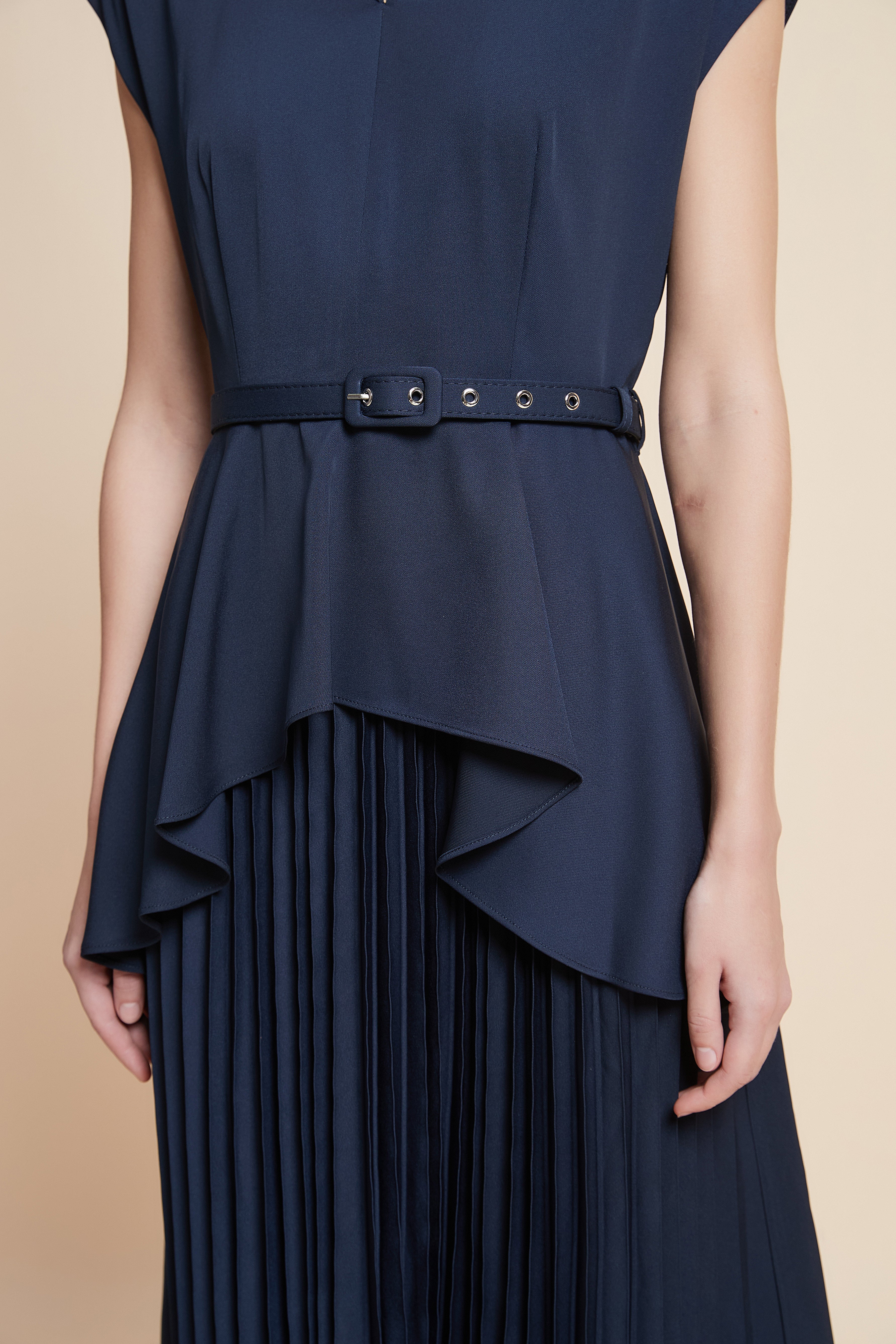 Sleeveless Pleated Midi Dress