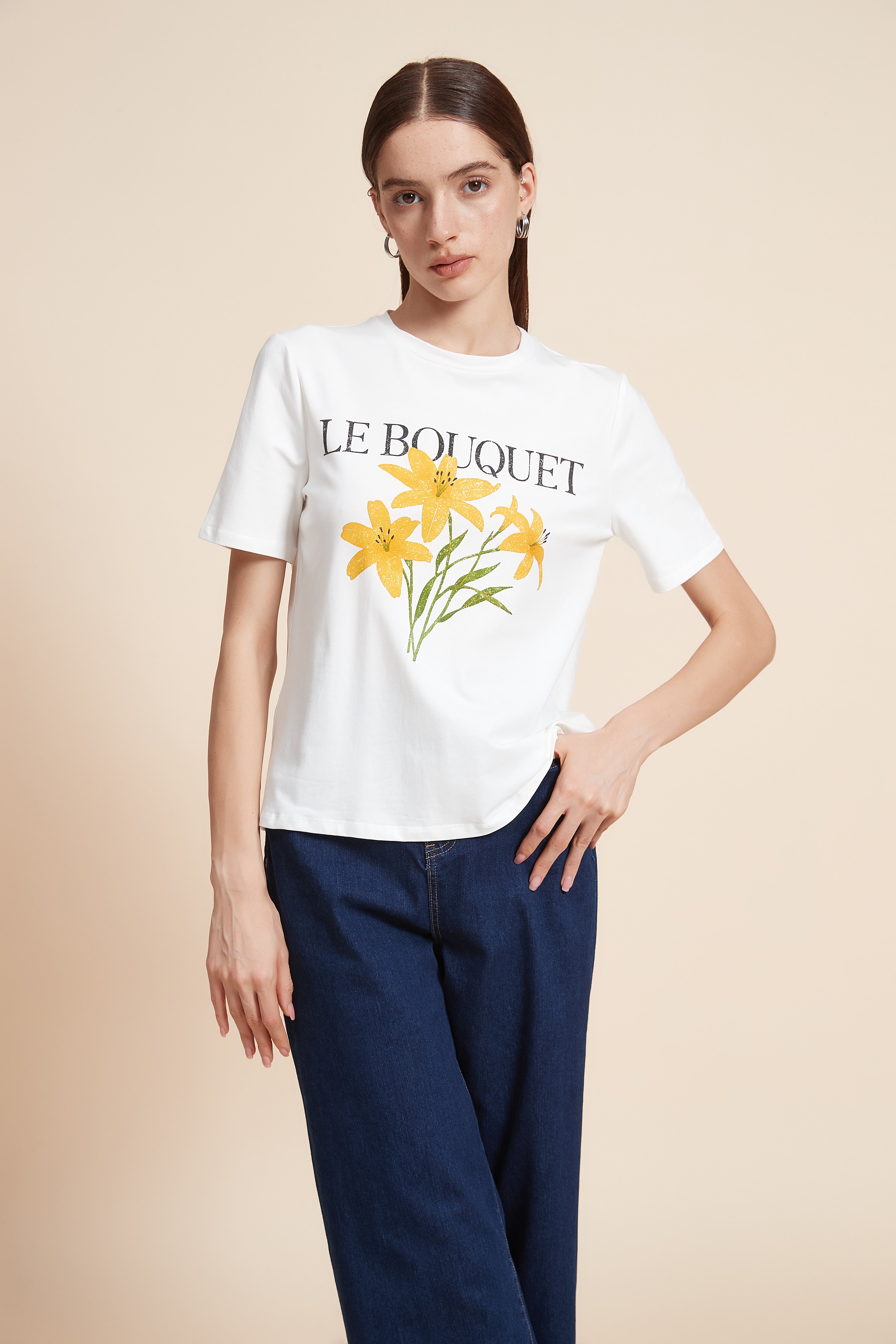 تي شيرت سادة مطبوع اكمام قصيرة