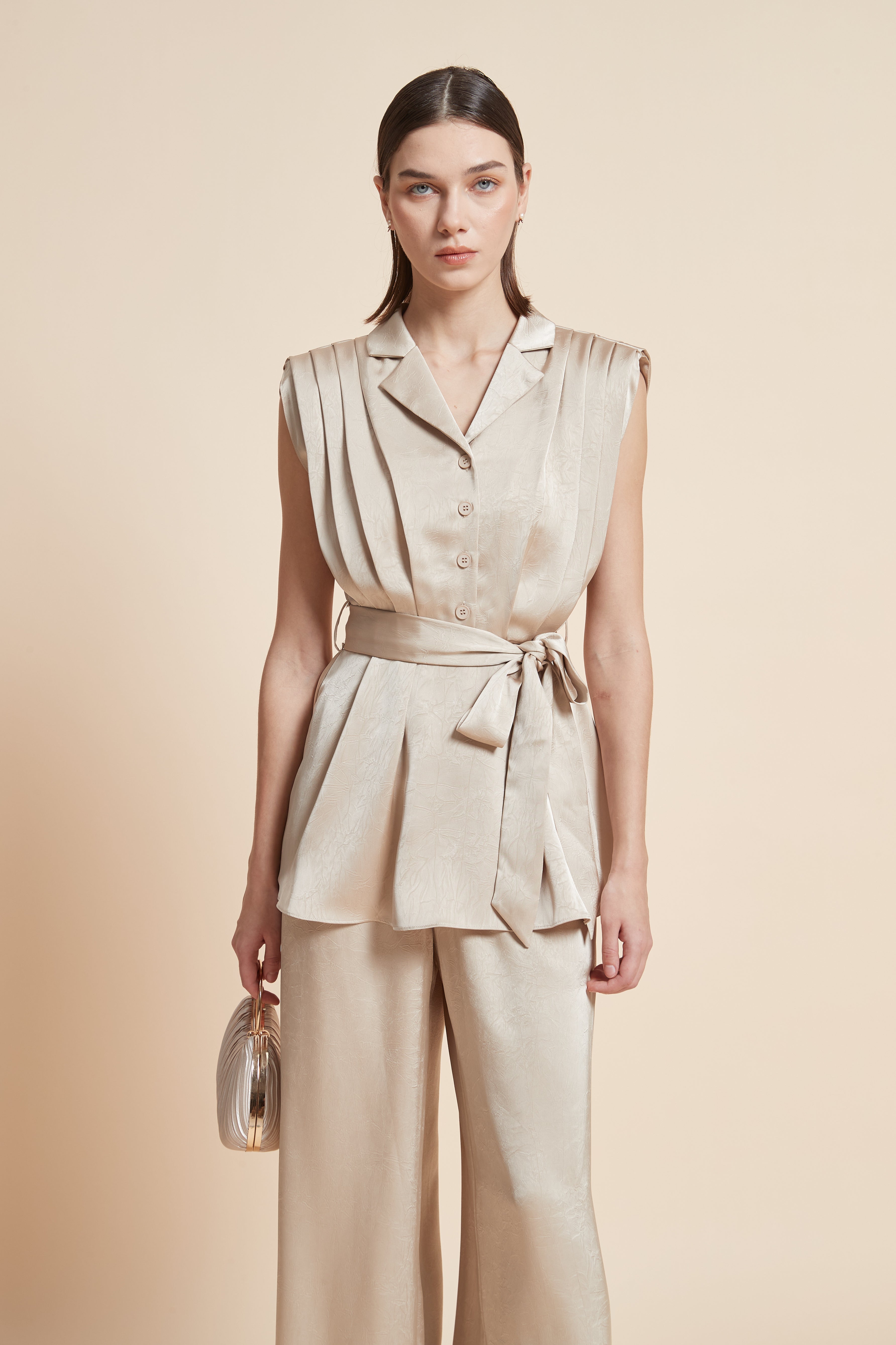 Ruffled Sleeveless Top