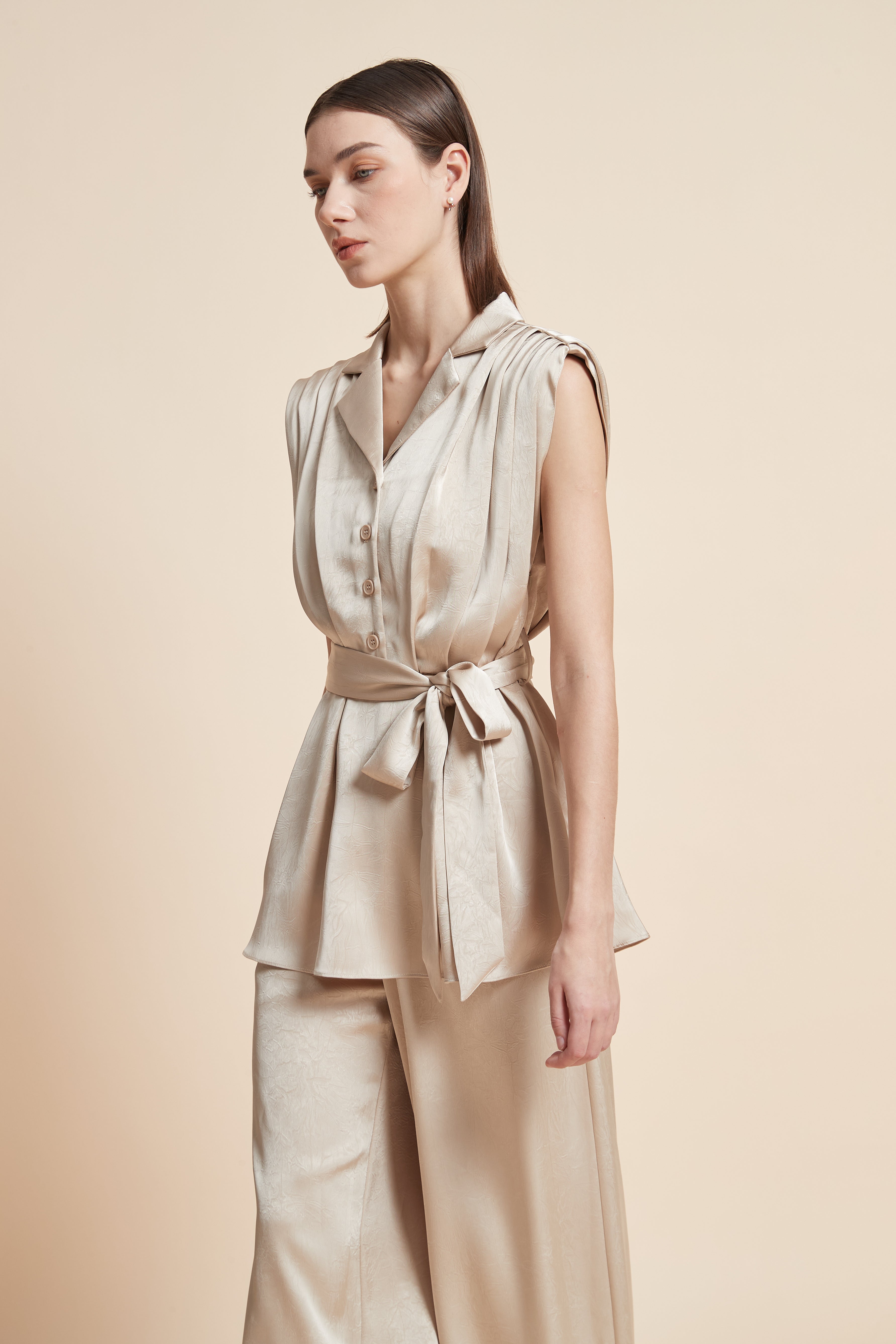 Ruffled Sleeveless Top