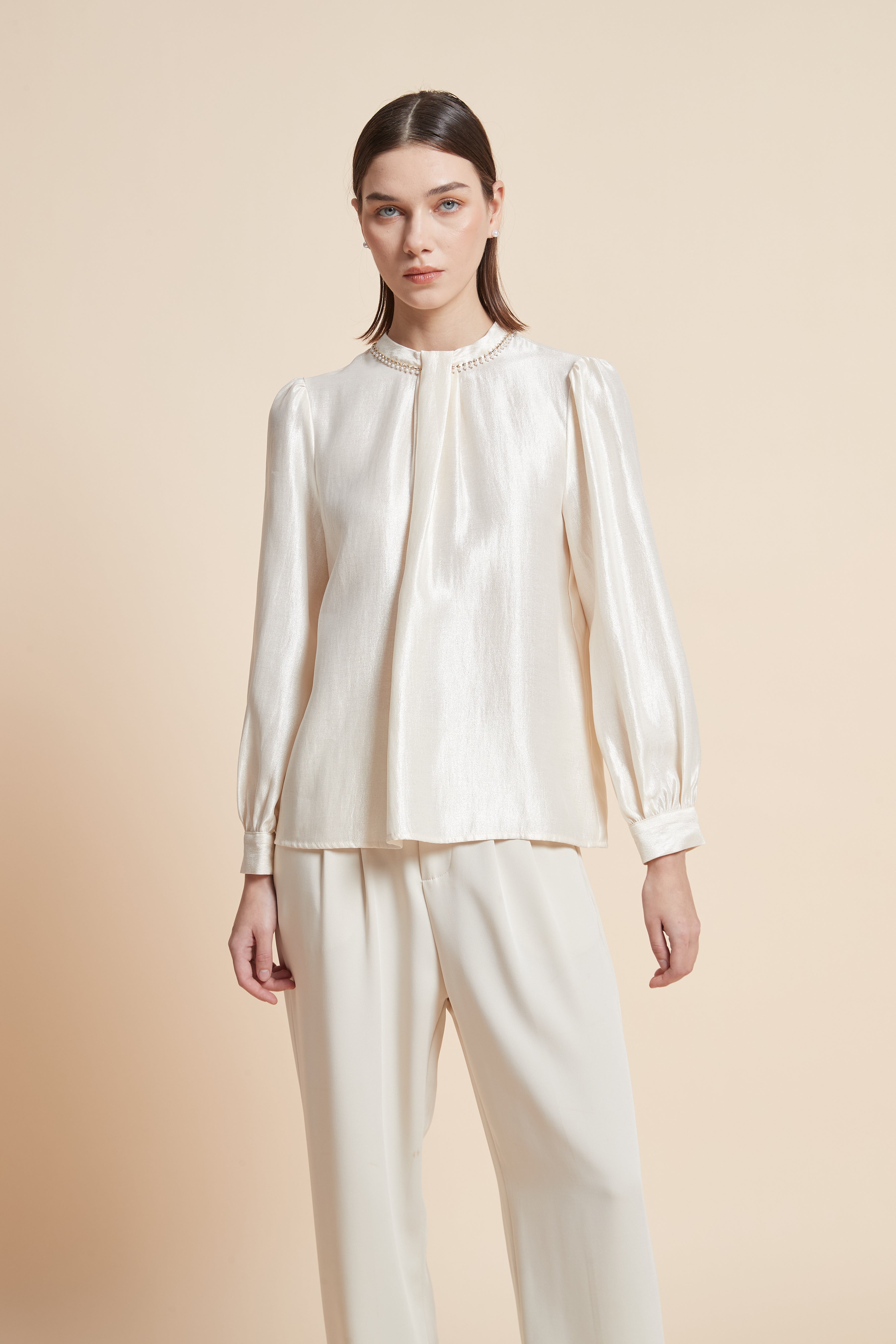 Long-Sleeved Round-Neck Blouse