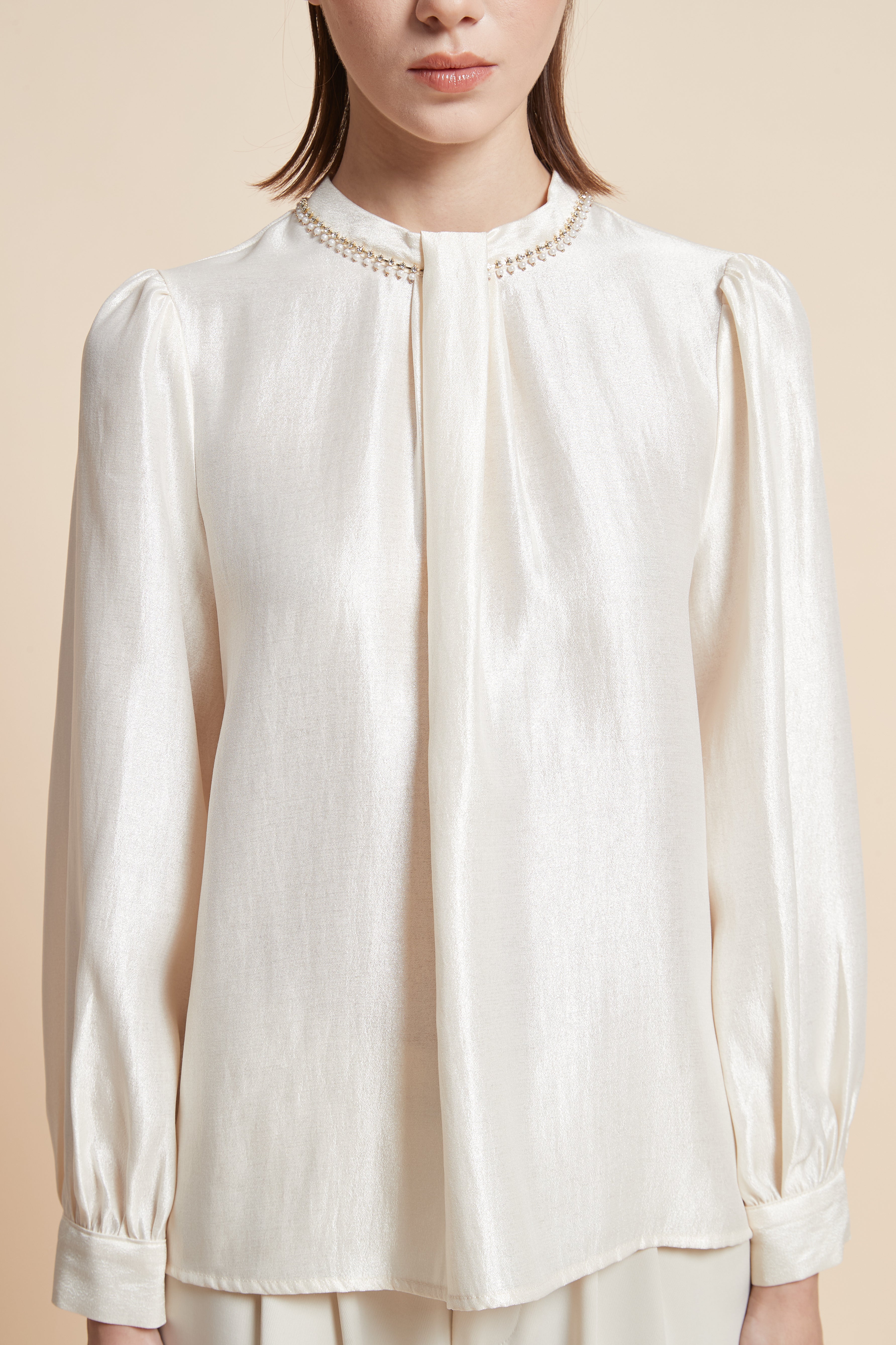 Long-Sleeved Round-Neck Blouse