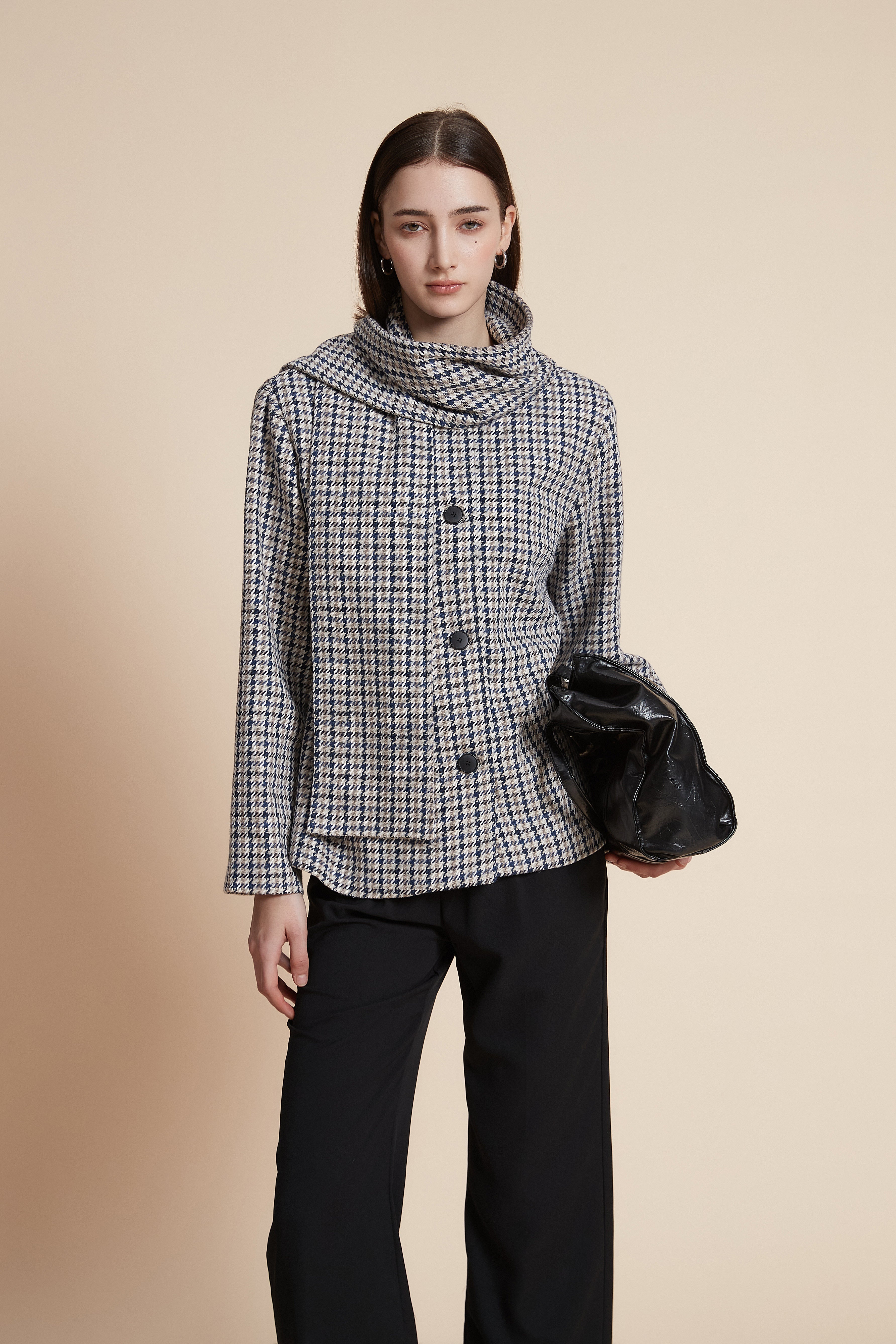 Long-sleeved plaid jacket