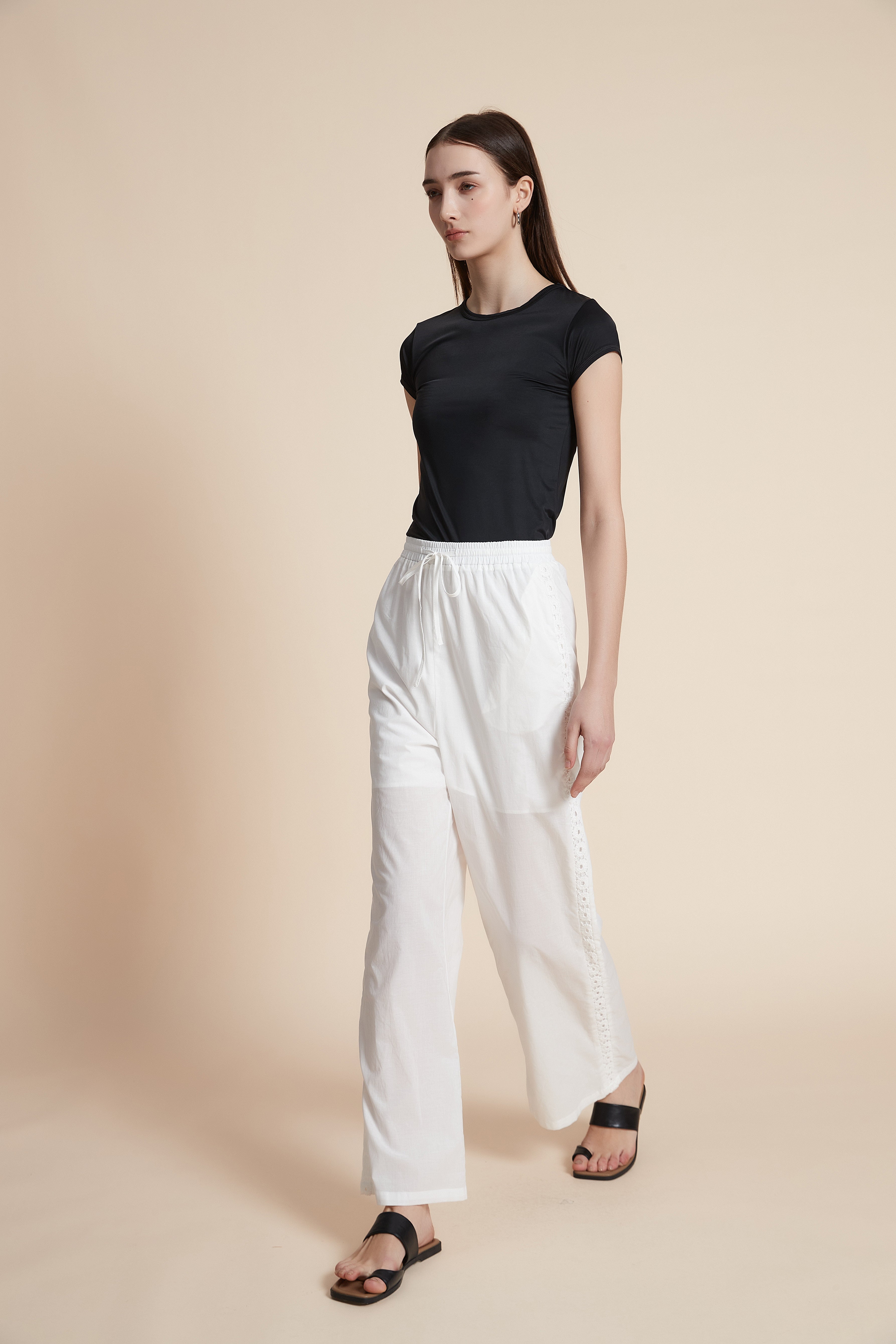 بنطلون سادة واسع طويل