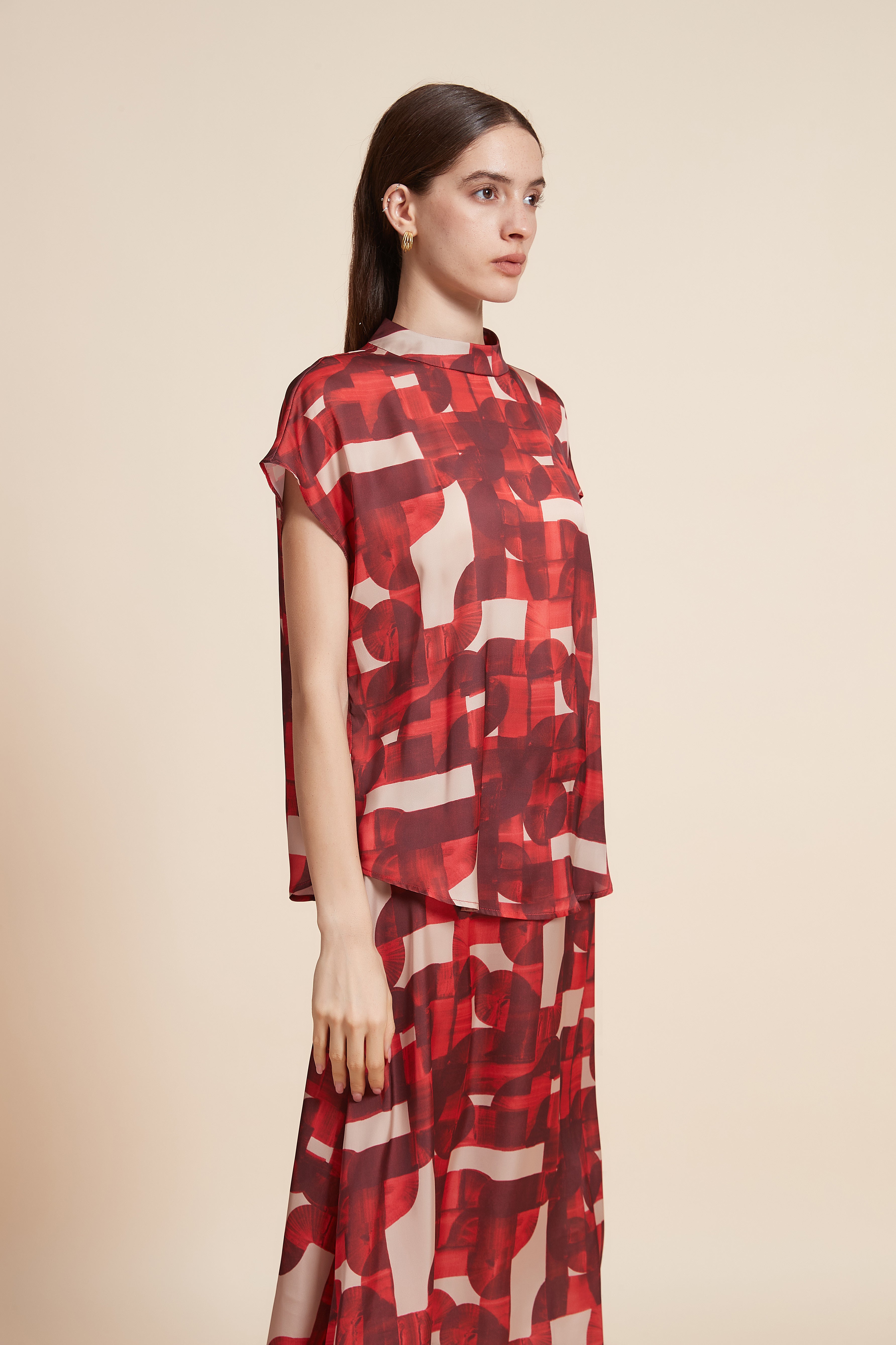 Printed Short Sleeve Blouse with High Neck