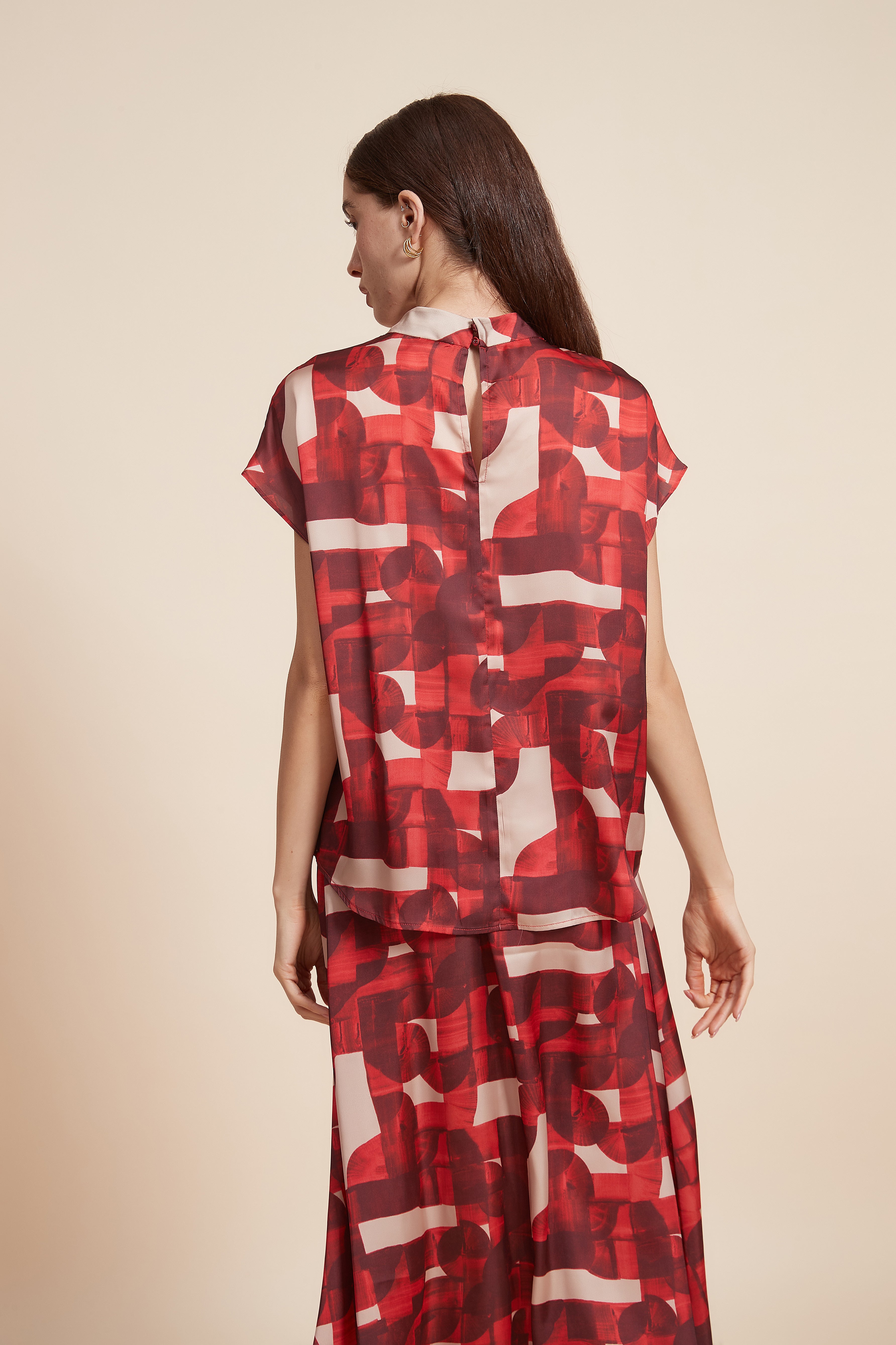 Printed Short Sleeve Blouse with High Neck