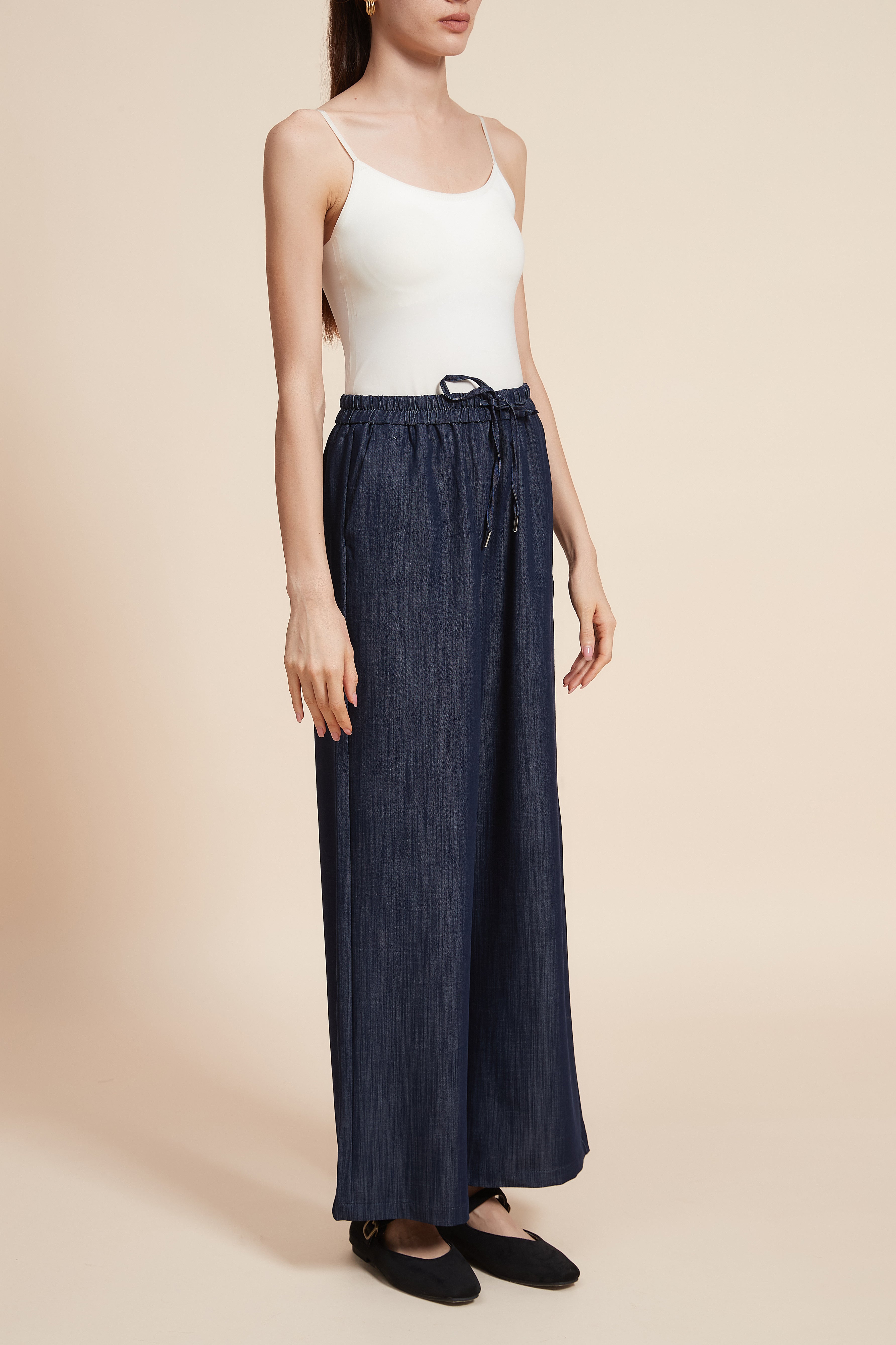 Plain Wide-Leg Long Pants