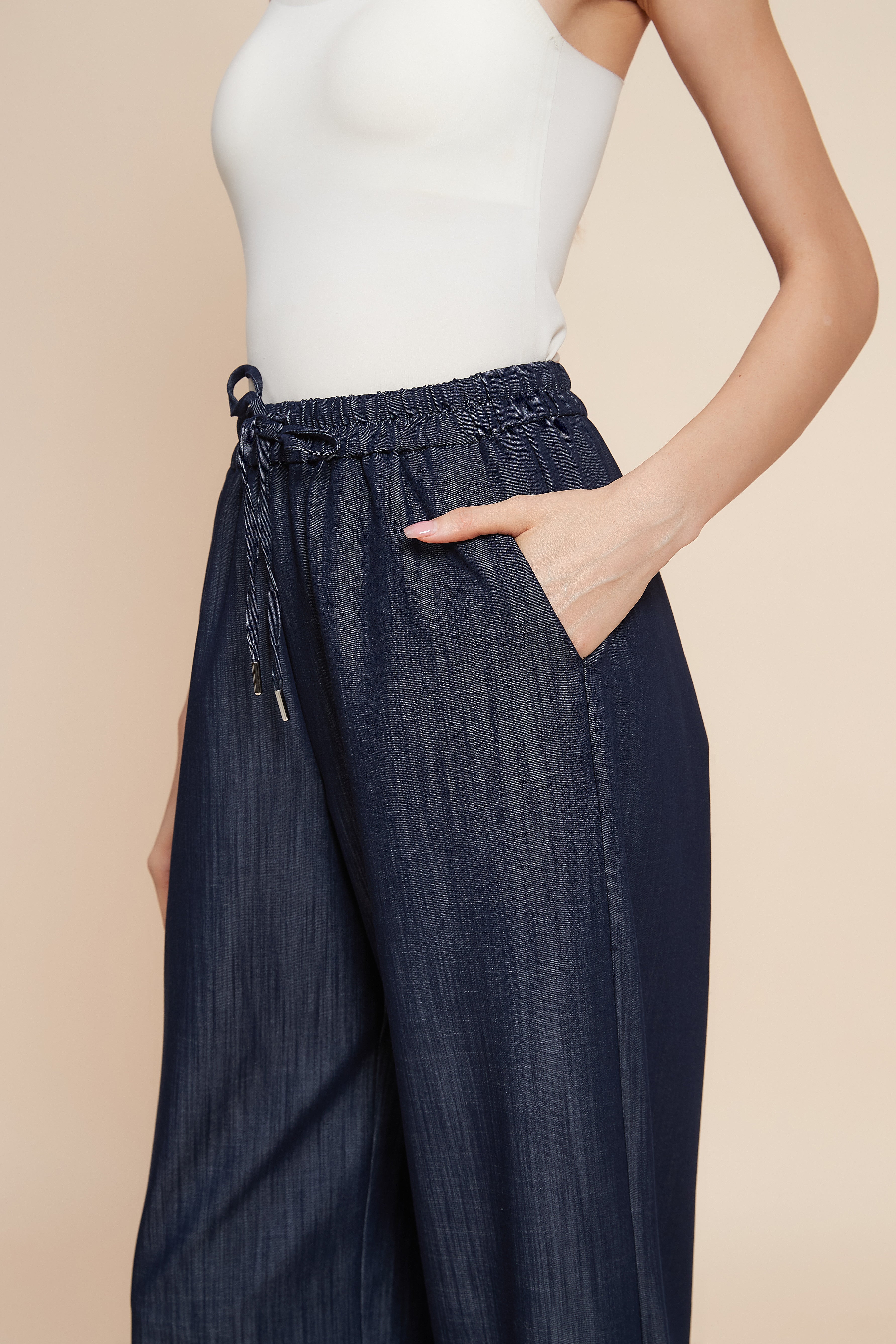 Plain Wide-Leg Long Pants