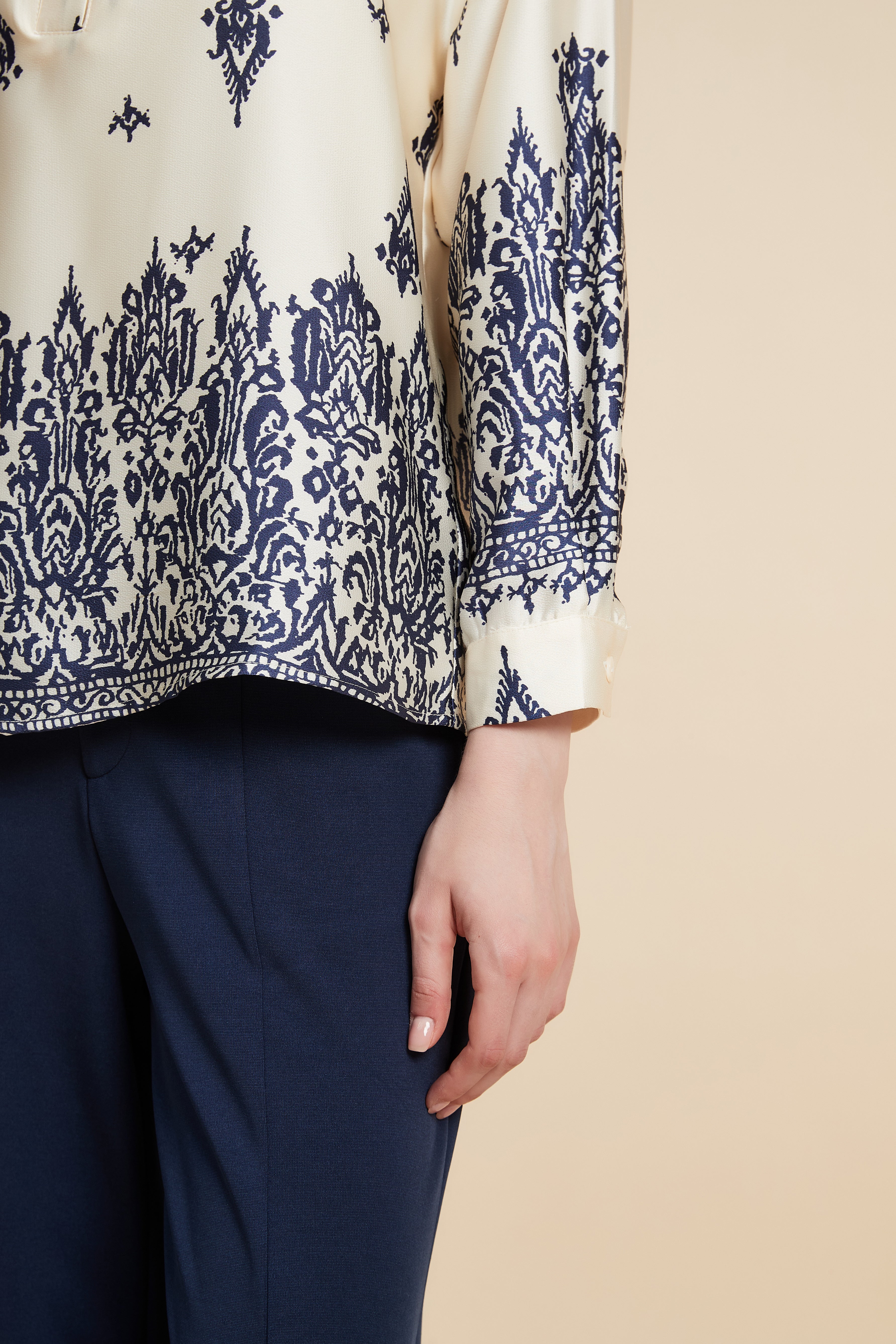 Women's Printed Blouse with Shirt Collar