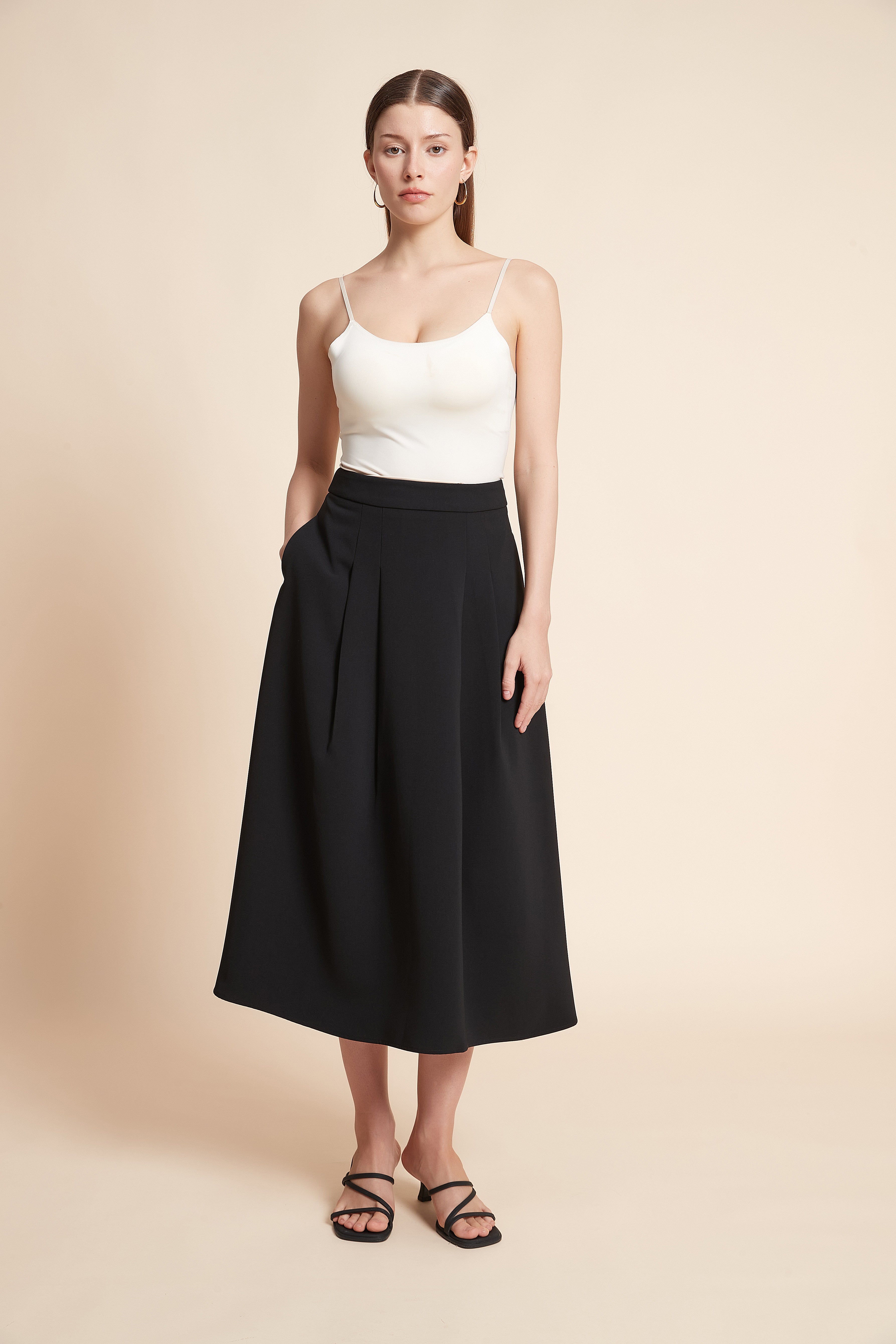 Wide Midi Skirt With Pockets