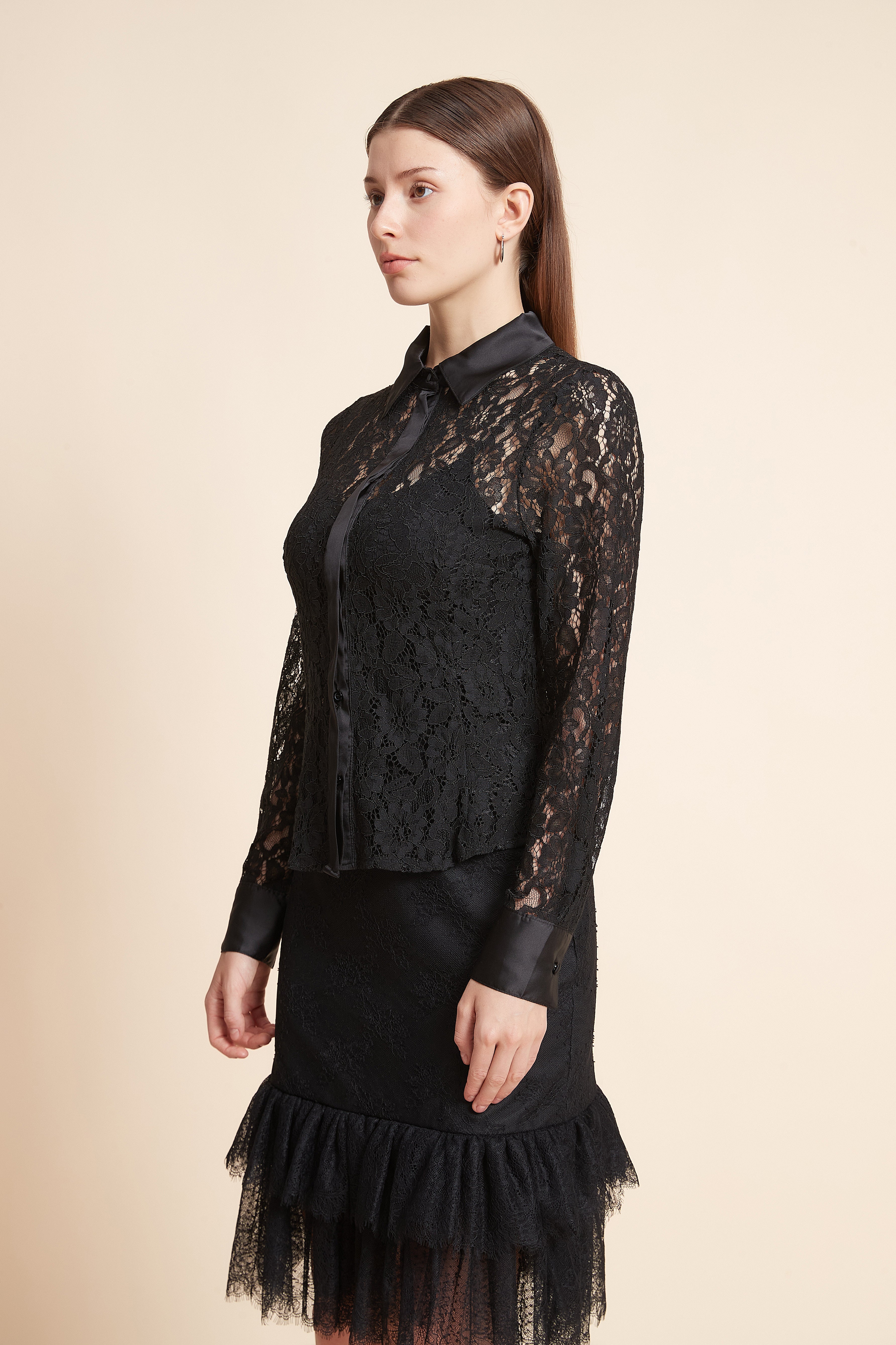 Embroidered Long Sleeve Top With Lace Details And Shirt Collar