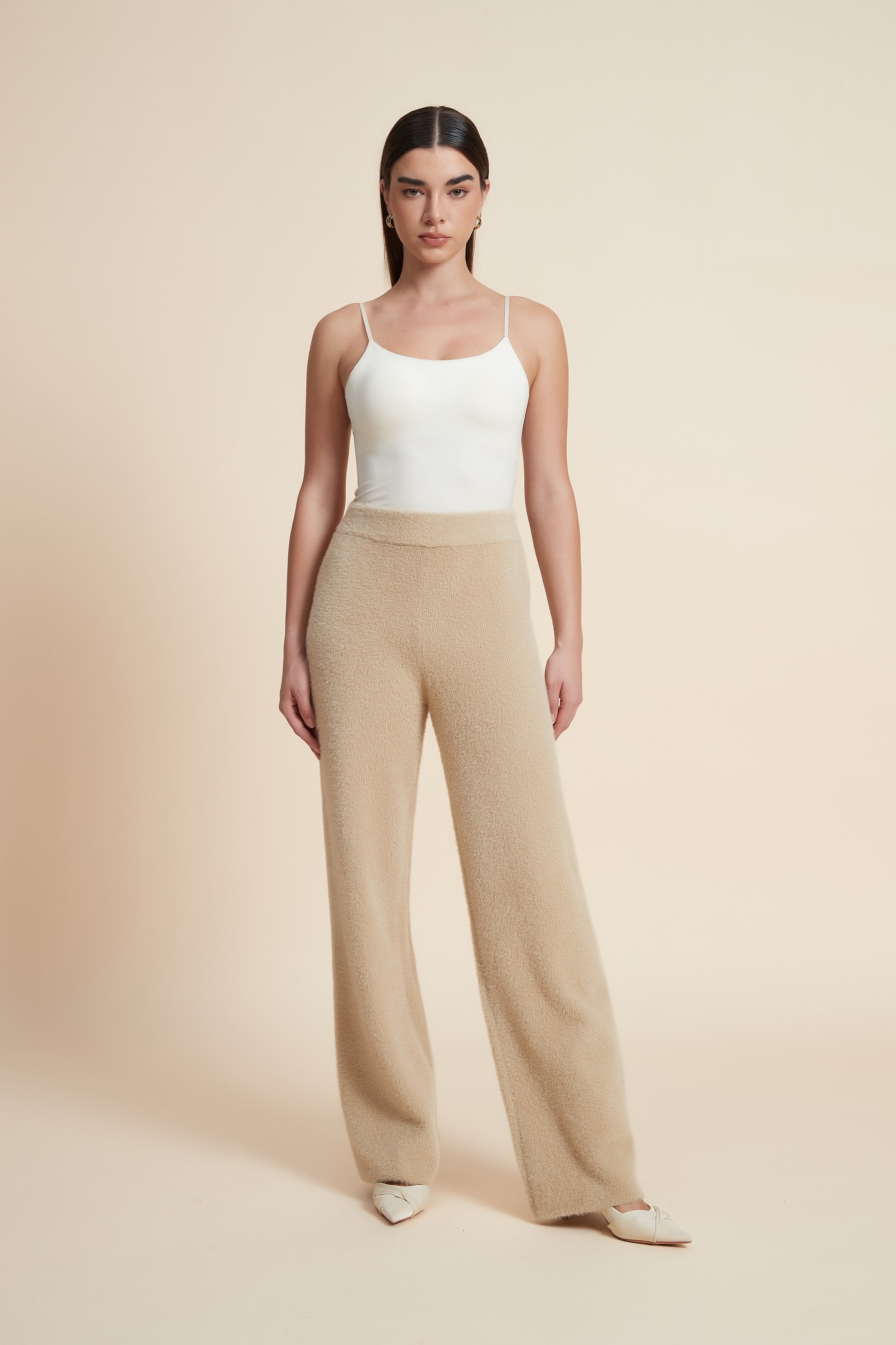 بنطلون طويل سادة برجل واسعة