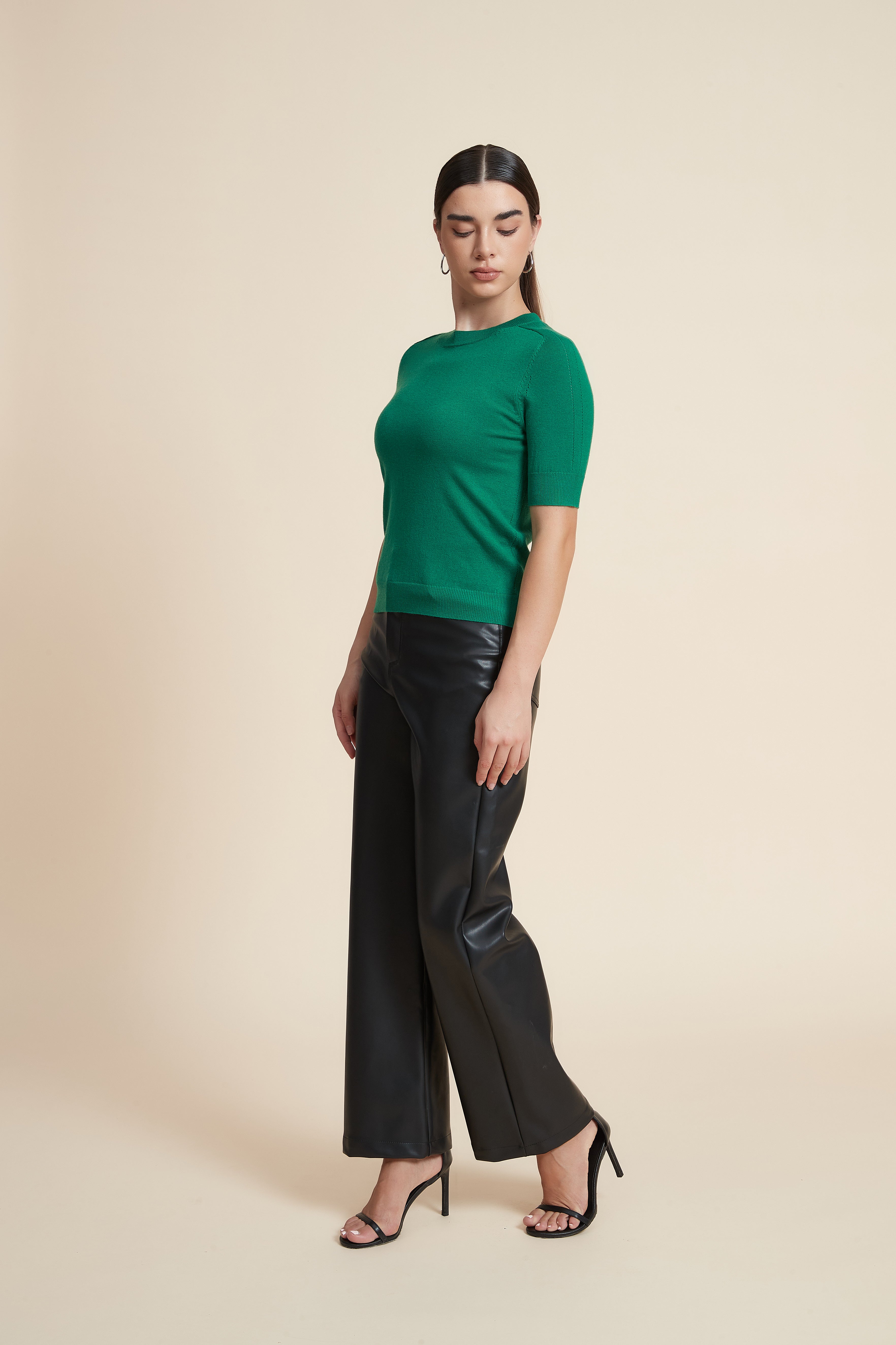 Plain Short Sleeve Top with Round Neck