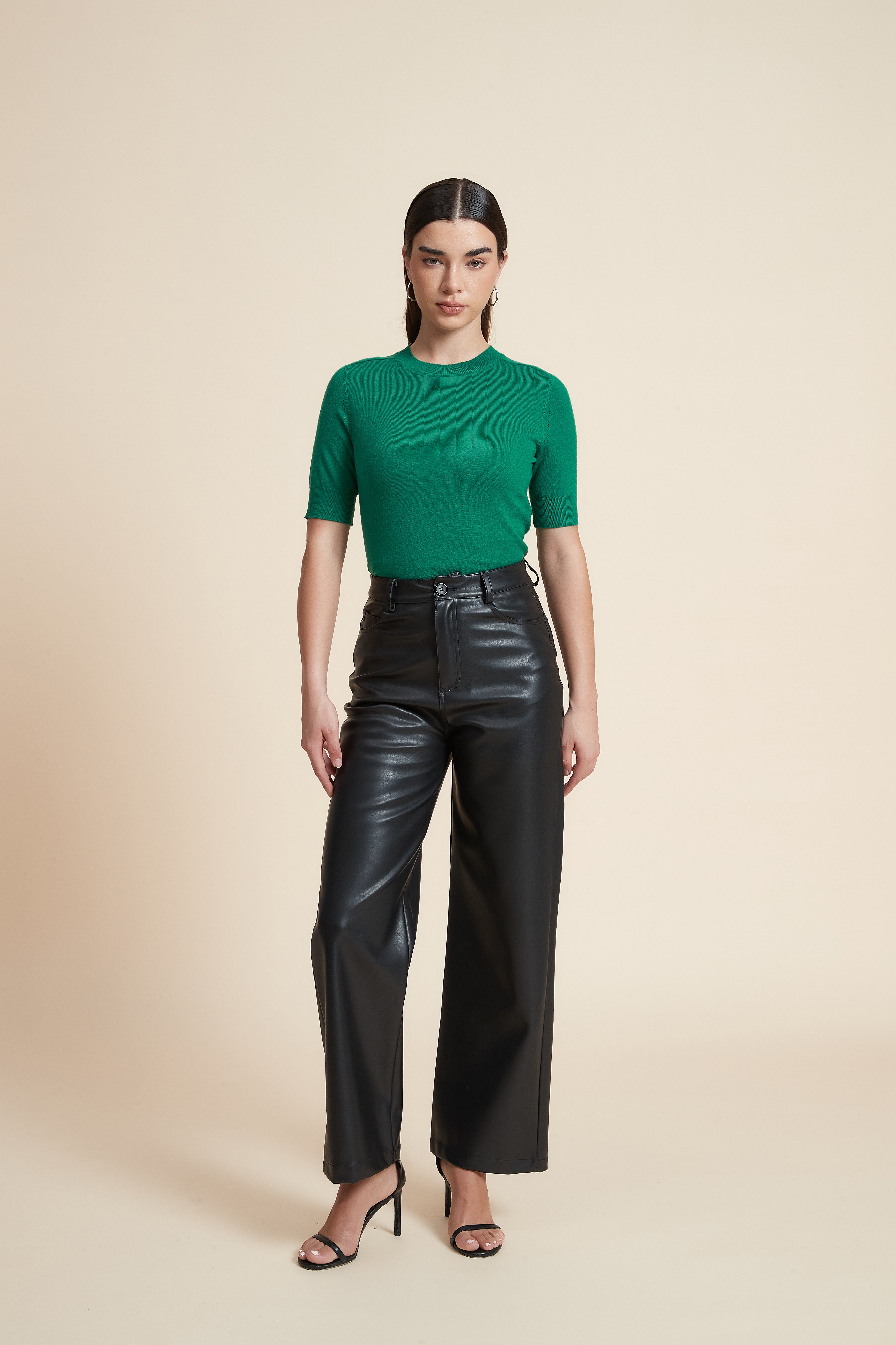 Plain Short Sleeve Top with Round Neck