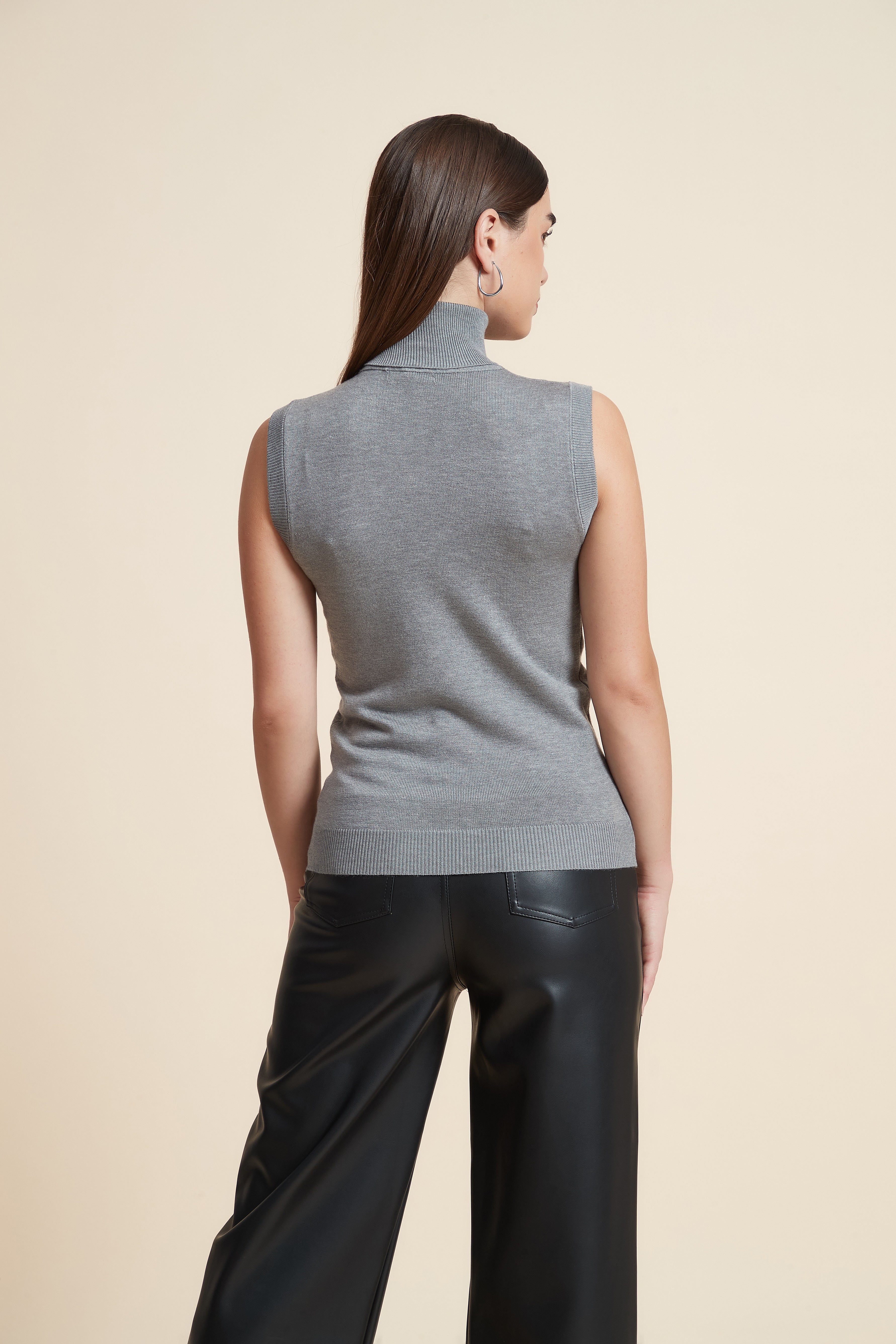 High Neck Sleeveless Blouse