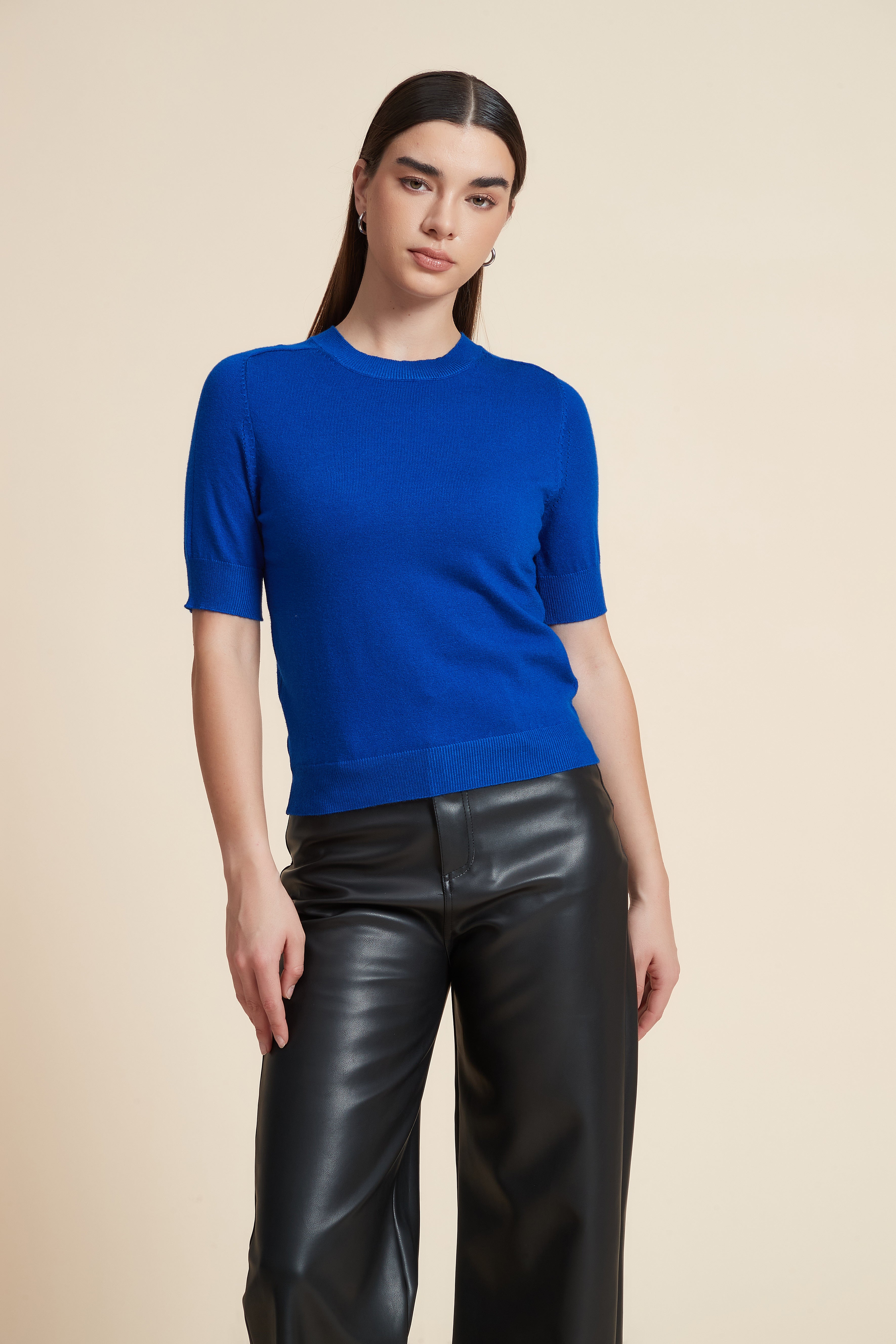 Plain Short Sleeve Top with Round Neck