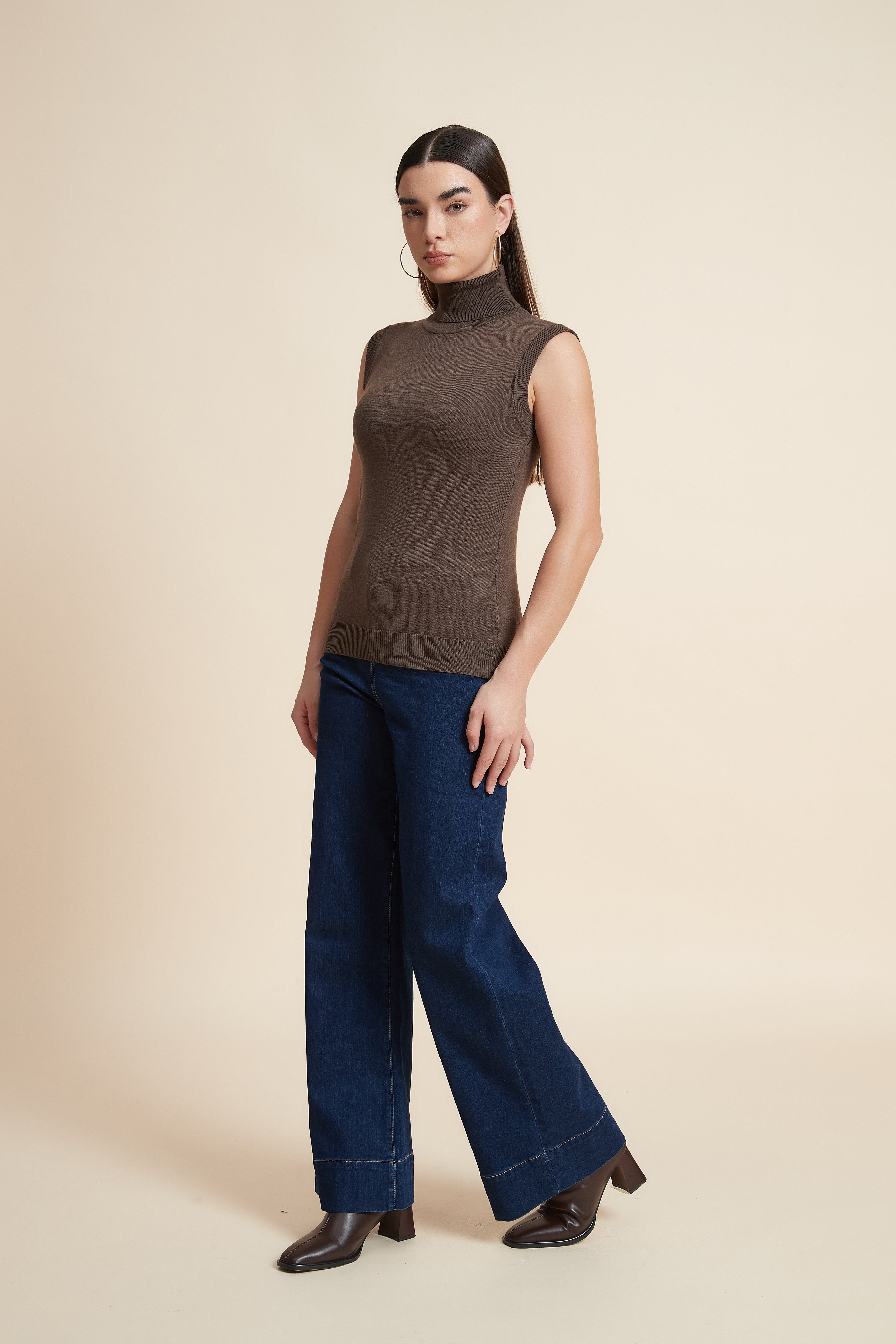 High Neck Sleeveless Blouse