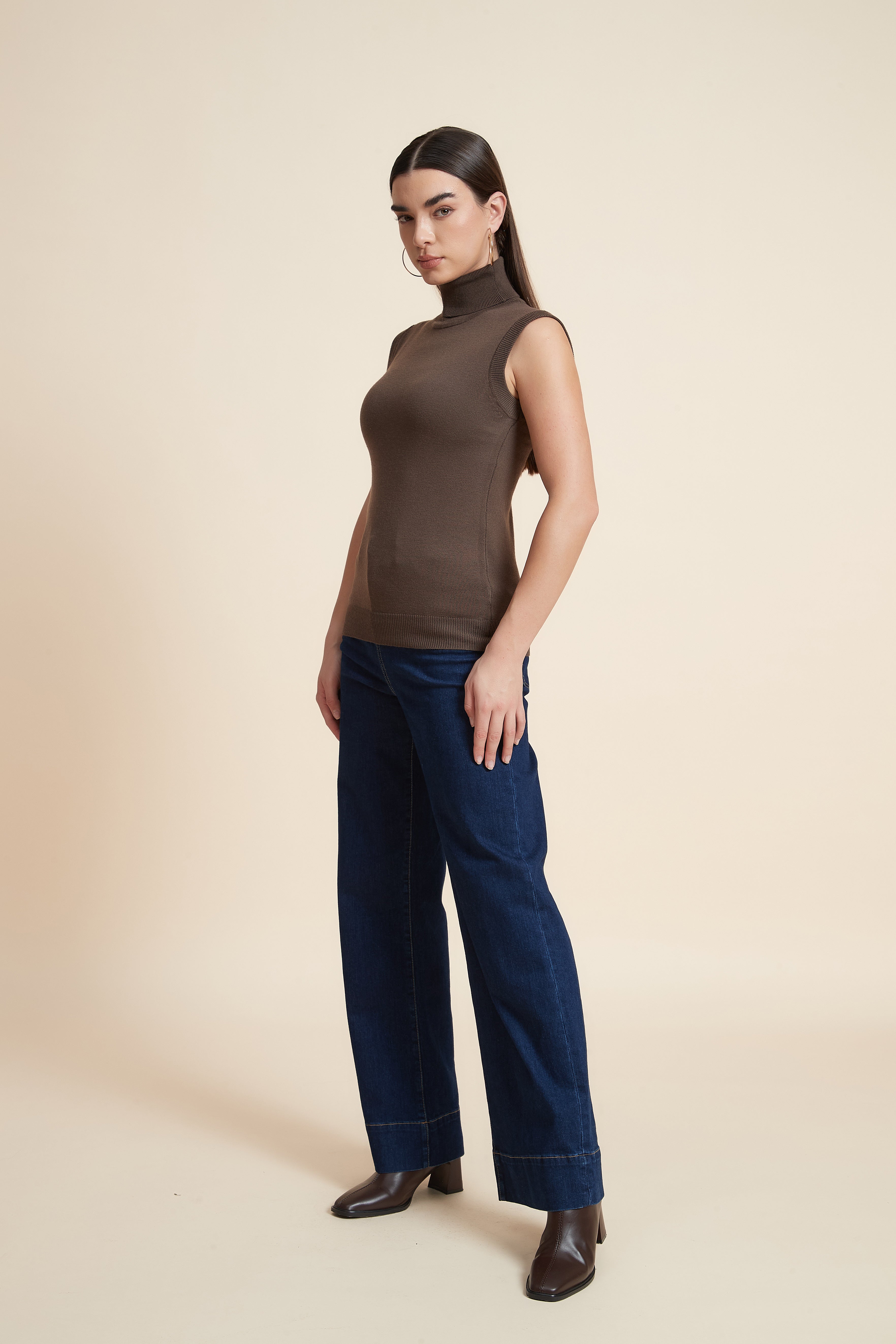 High Neck Sleeveless Blouse