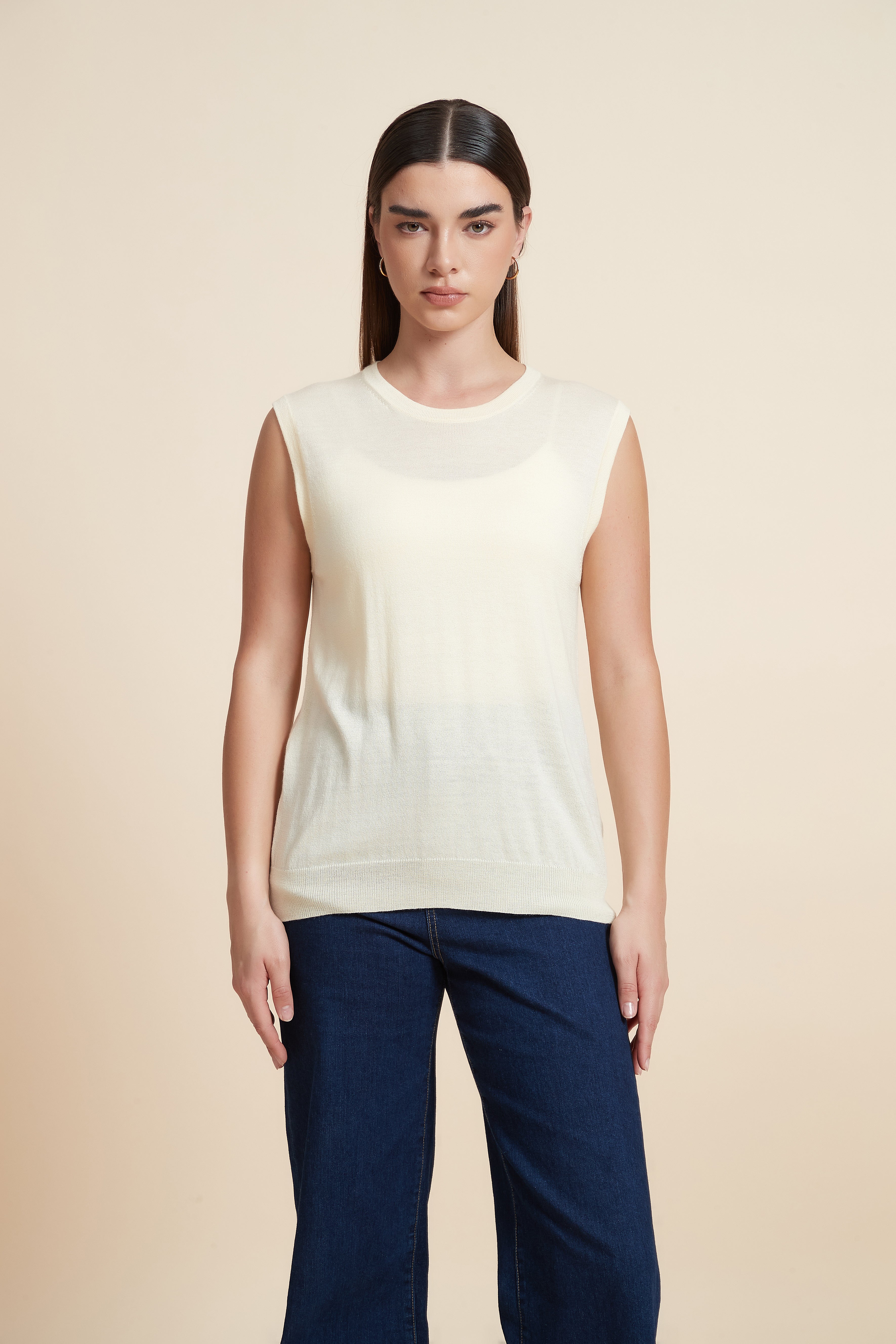 Sleeveless Plain Blouse