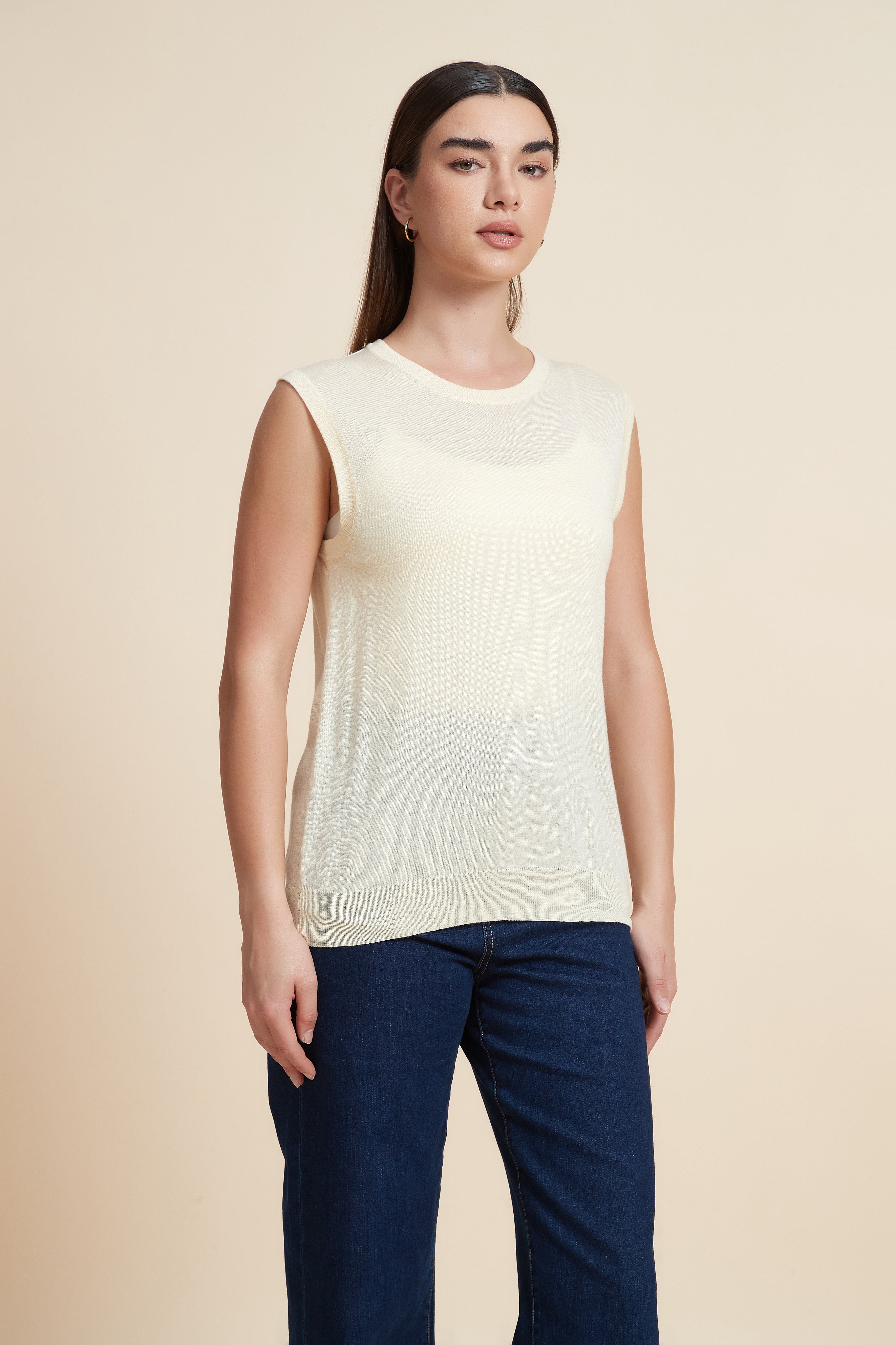 Sleeveless Plain Blouse
