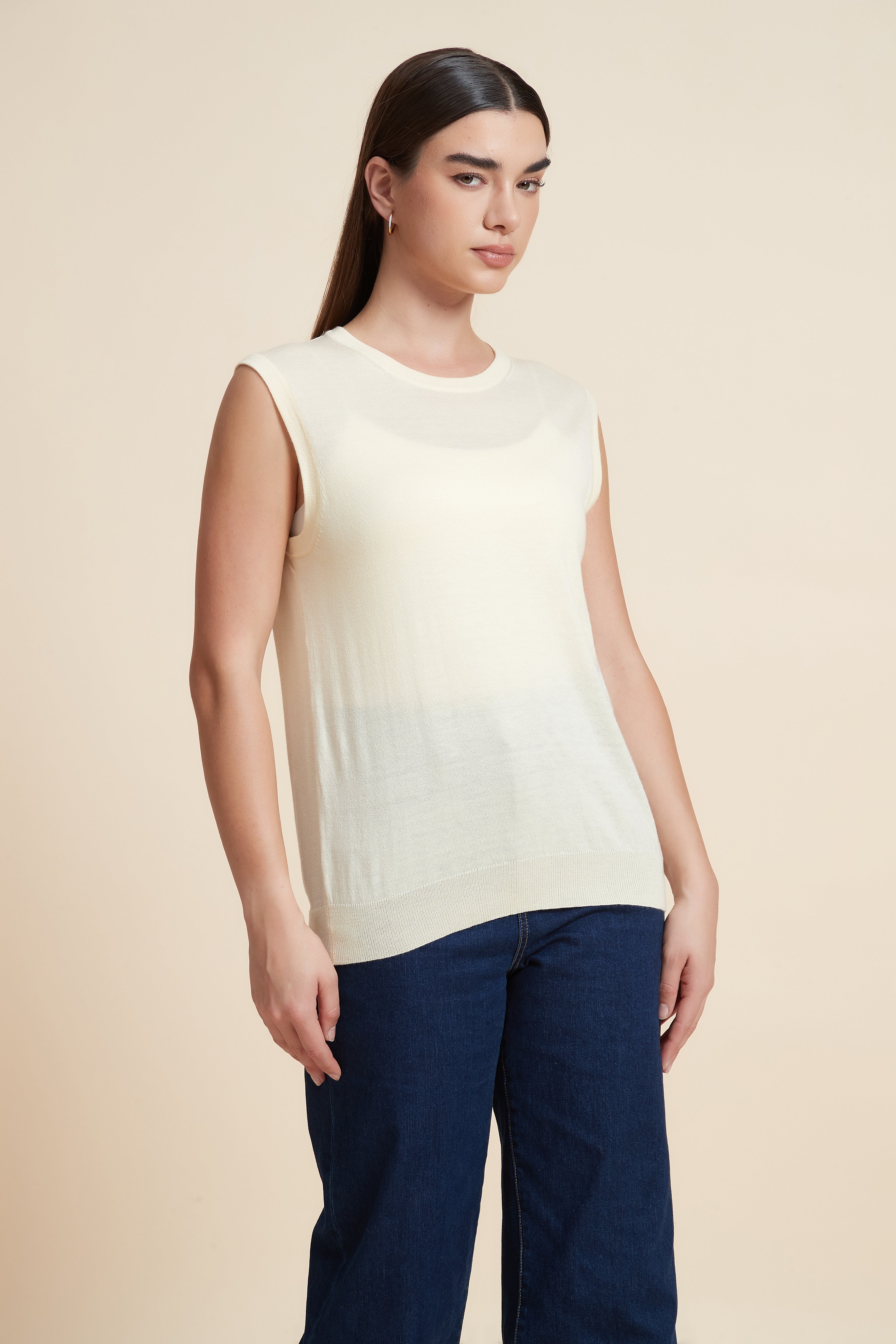 Sleeveless Plain Blouse