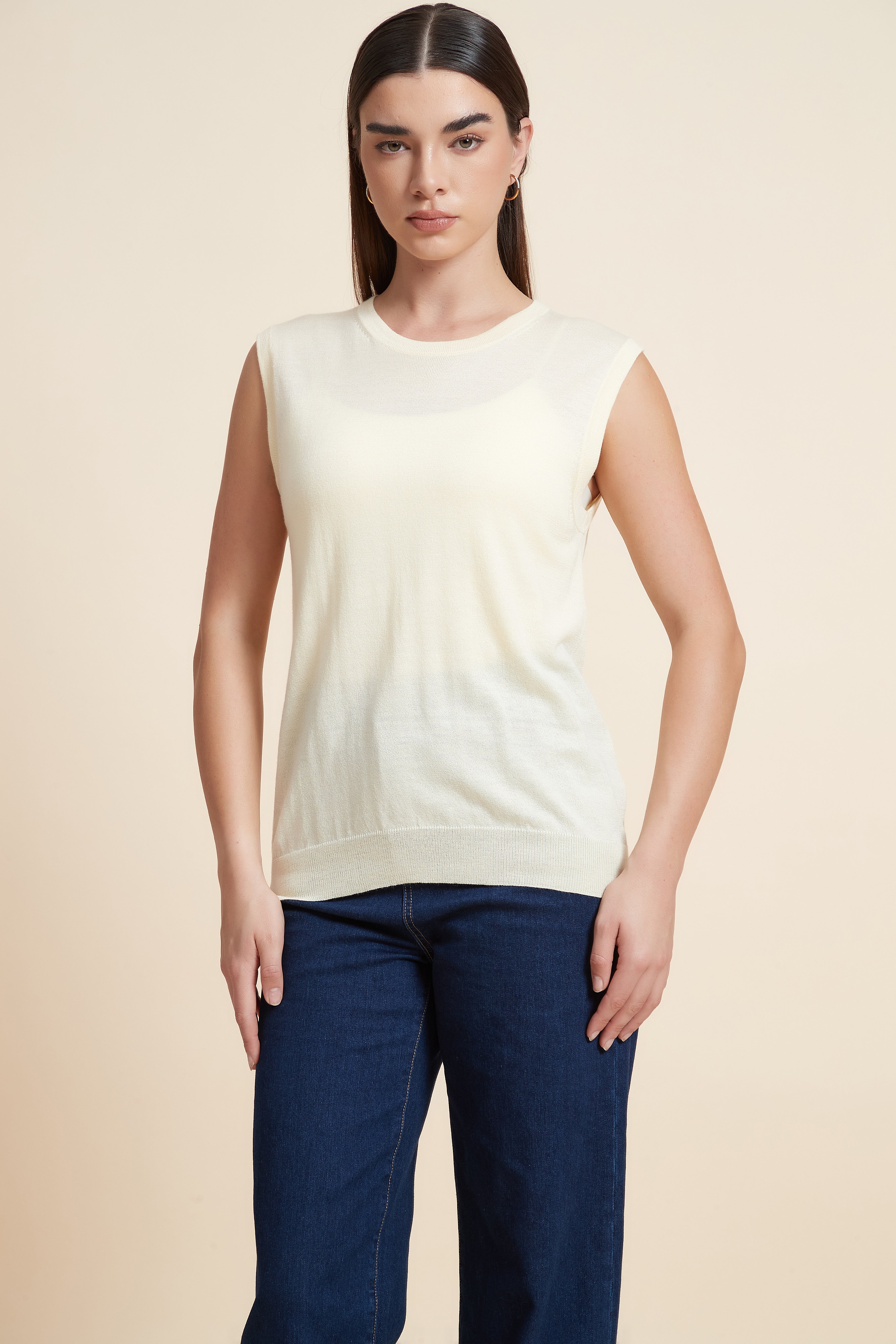 Sleeveless Plain Blouse
