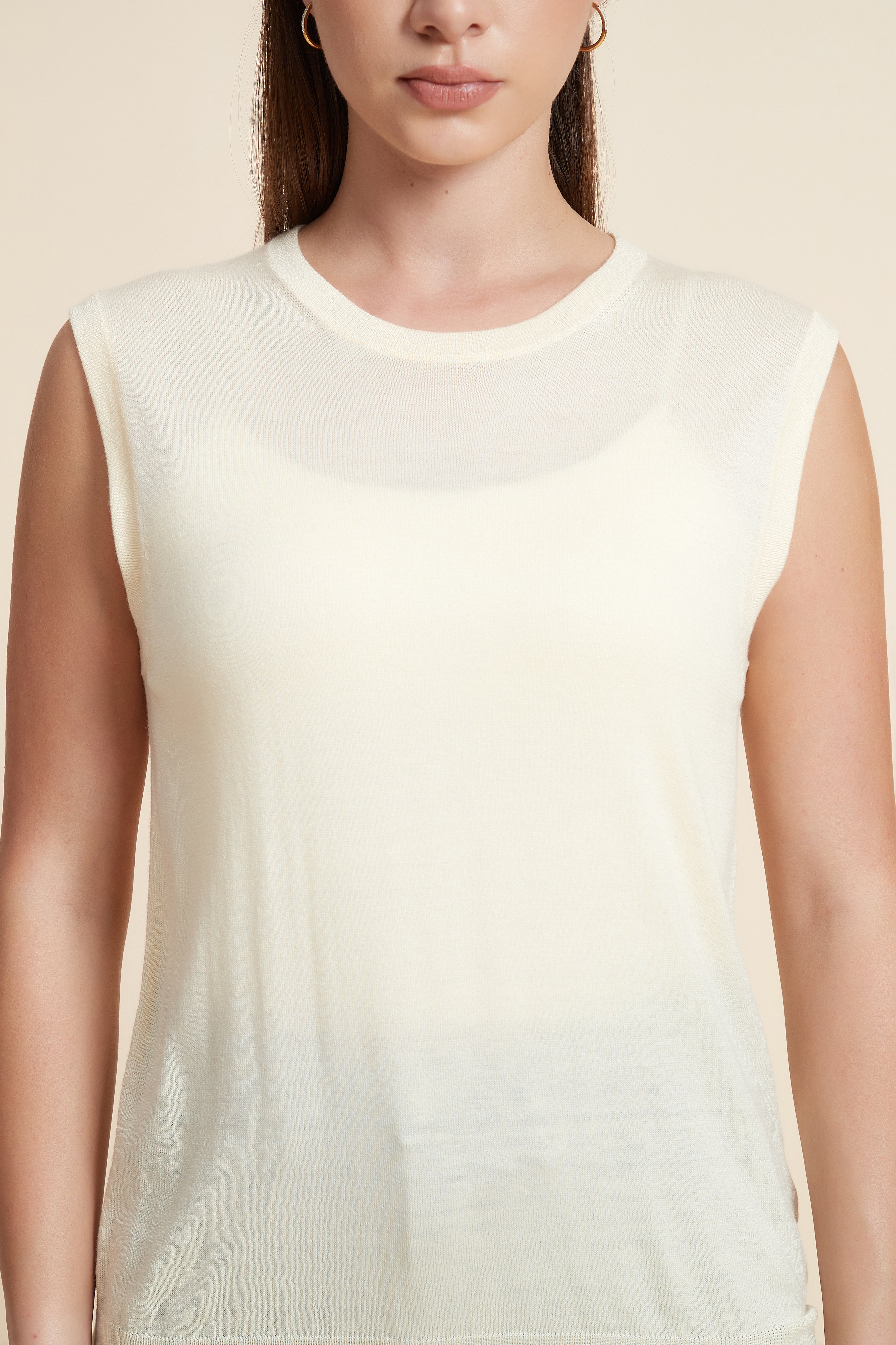 Sleeveless Plain Blouse