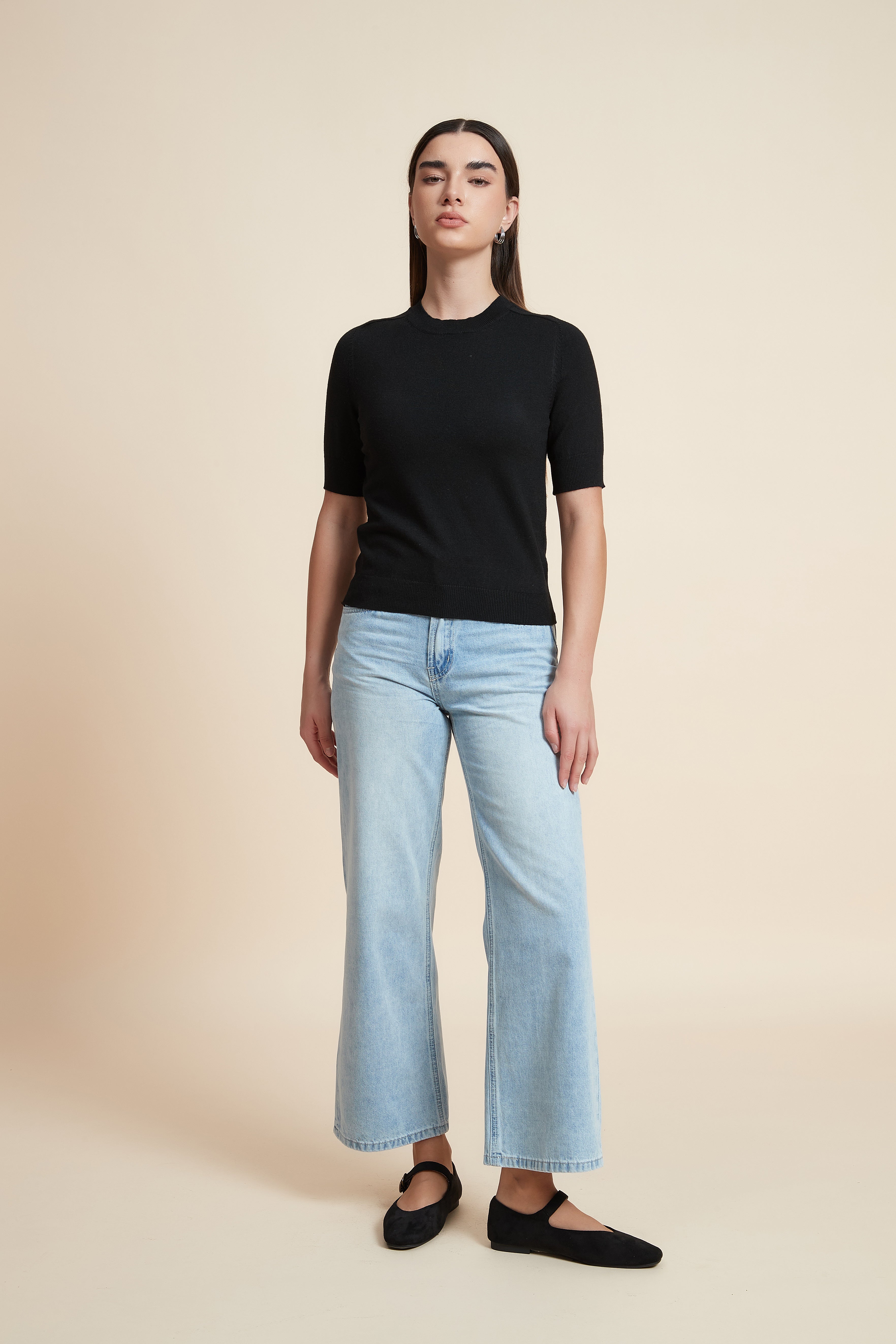 Plain Short Sleeve Top with Round Neck