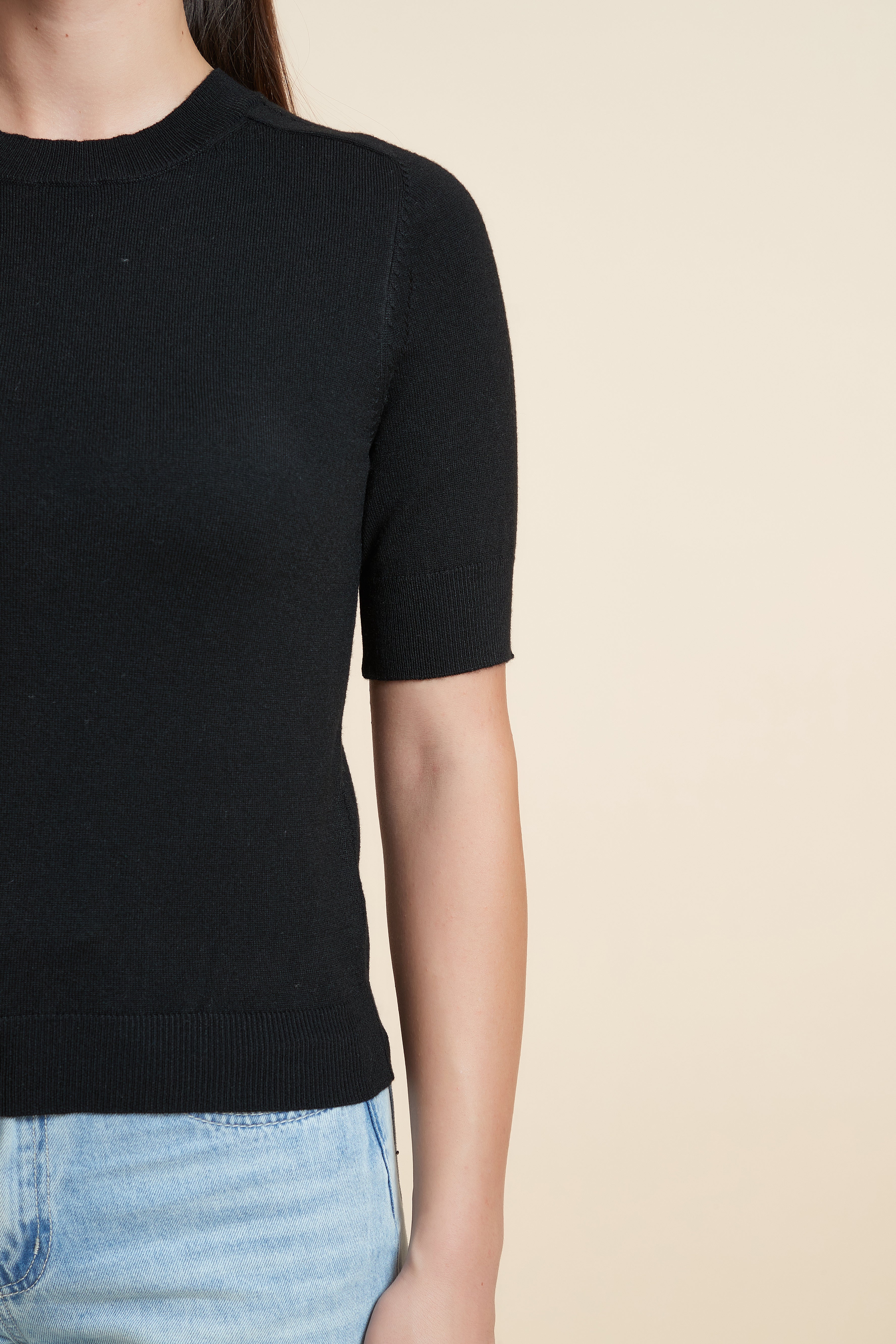 Plain Short Sleeve Top with Round Neck