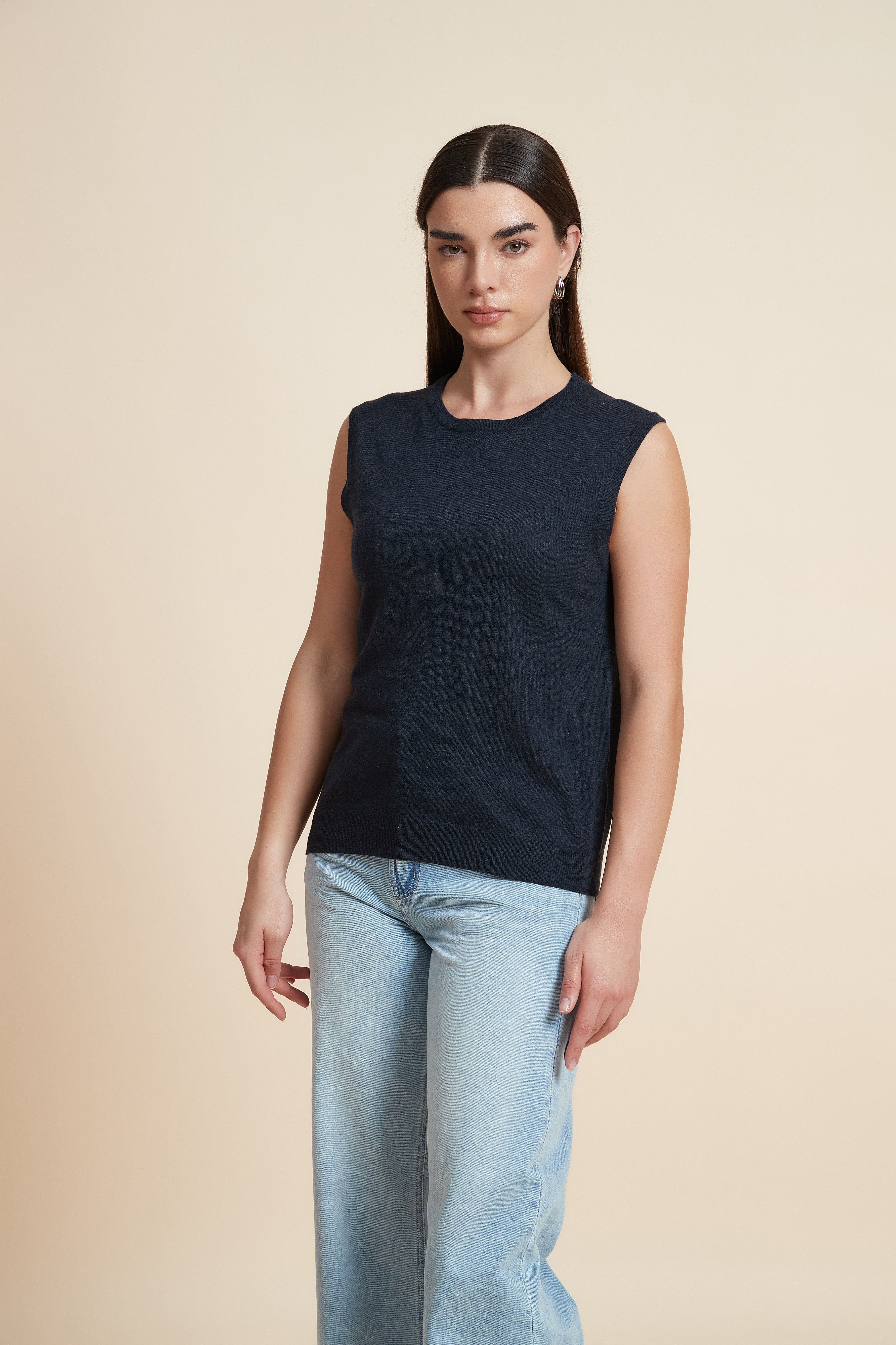 Sleeveless Plain Blouse